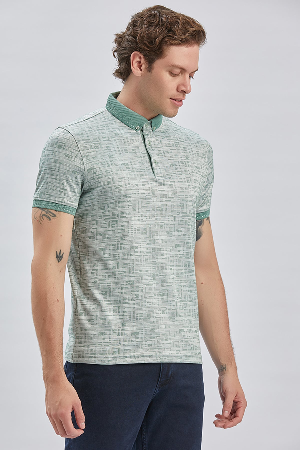 Yeşil Desenli Merserize Düğmeli Yaka Pamuklu Casual Slim Fit Dar Kesim Tişört 1011240160