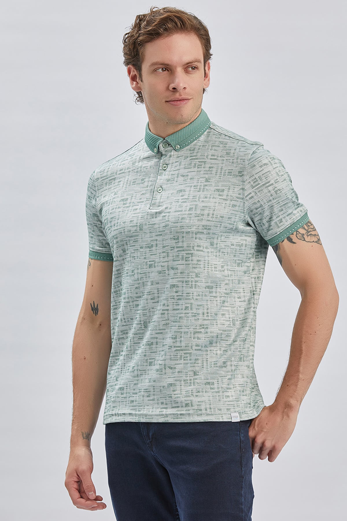 Yeşil Desenli Merserize Düğmeli Yaka Pamuklu Casual Slim Fit Dar Kesim Tişört 1011240160