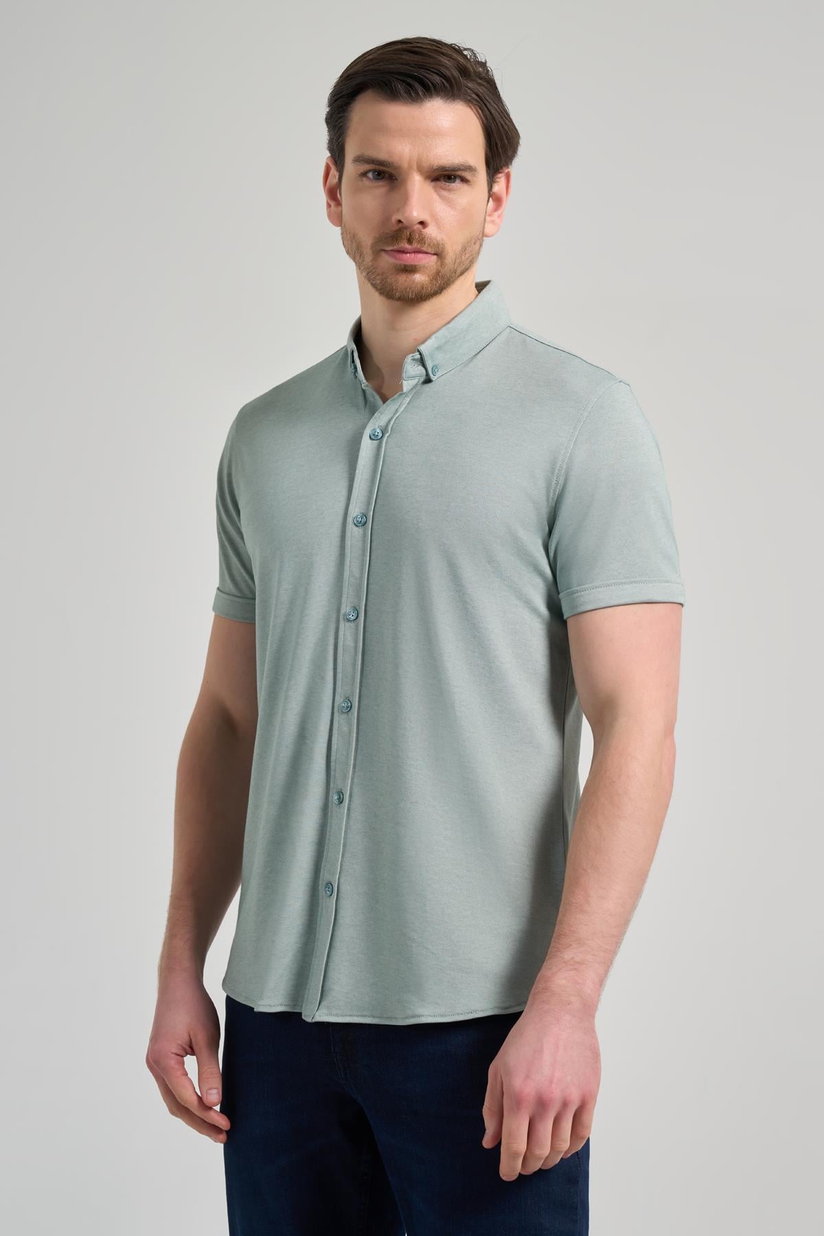 Yeşil Uzun Kol Düz Örme Düğmeli Yaka Cepsiz Pamuklu Classic Slim Fit Gömlek 1004250152