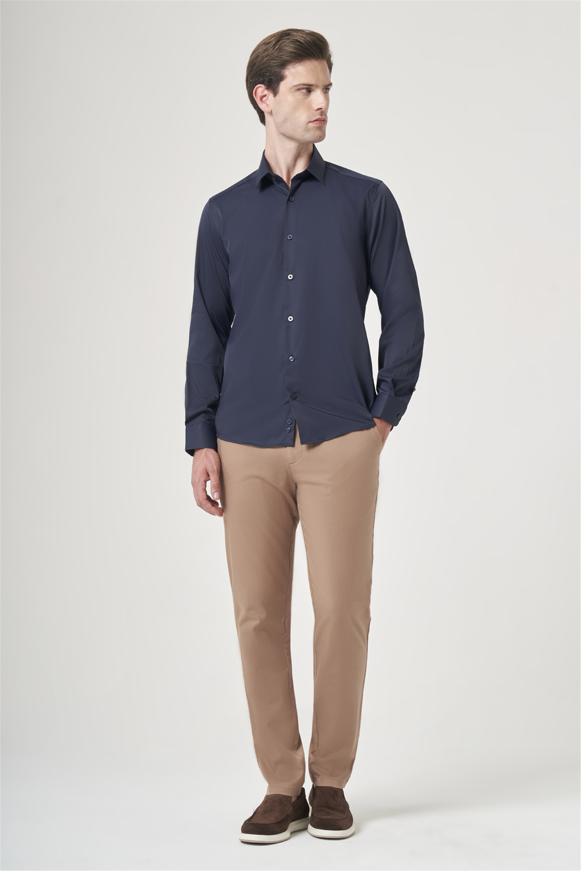 Lacivert Sert Yaka Uzun Kol Cepsiz Slim Fit Esnek Su İtici Gömlek 1004260234