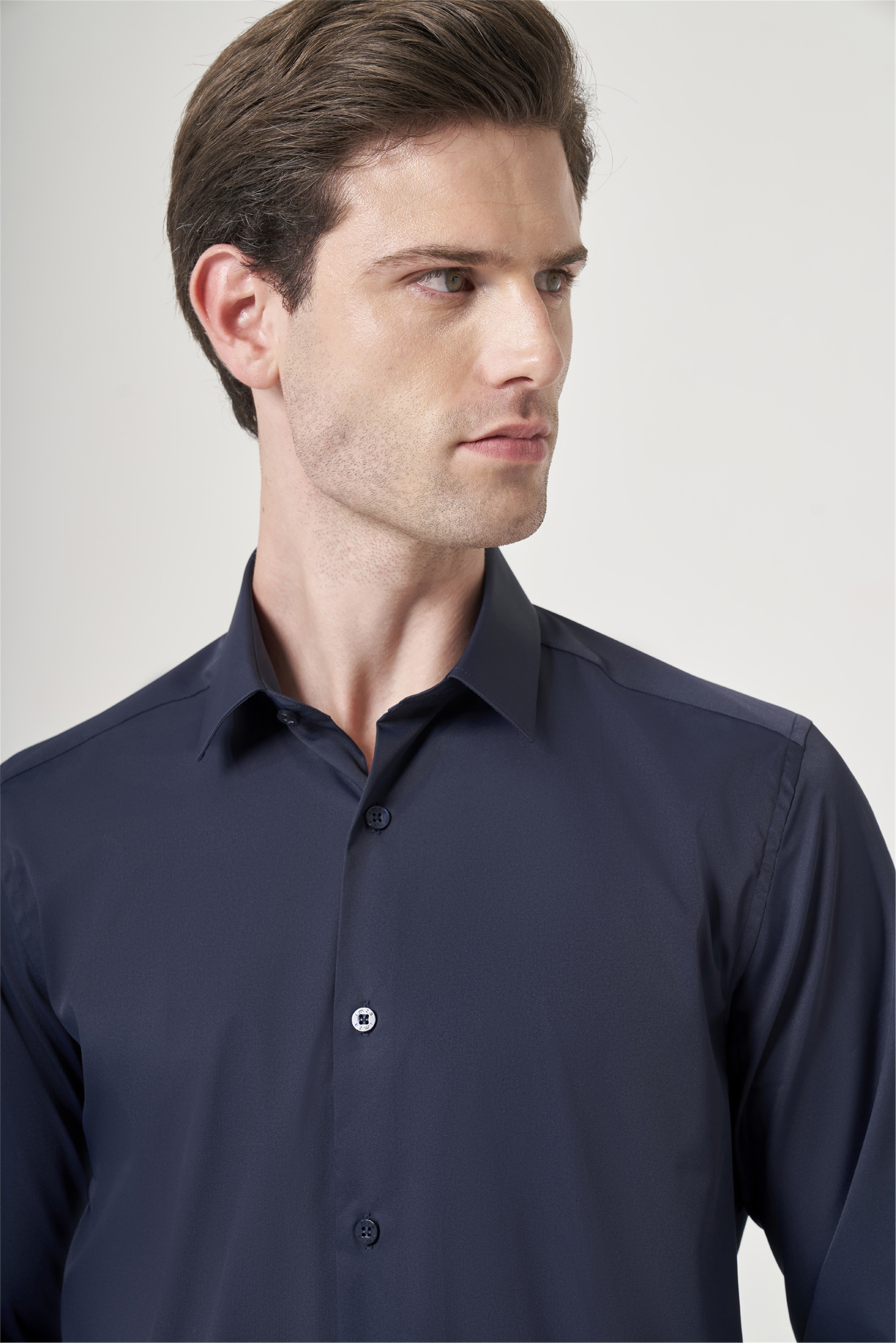 Lacivert Sert Yaka Uzun Kol Cepsiz Slim Fit Esnek Su İtici Gömlek 1004260234