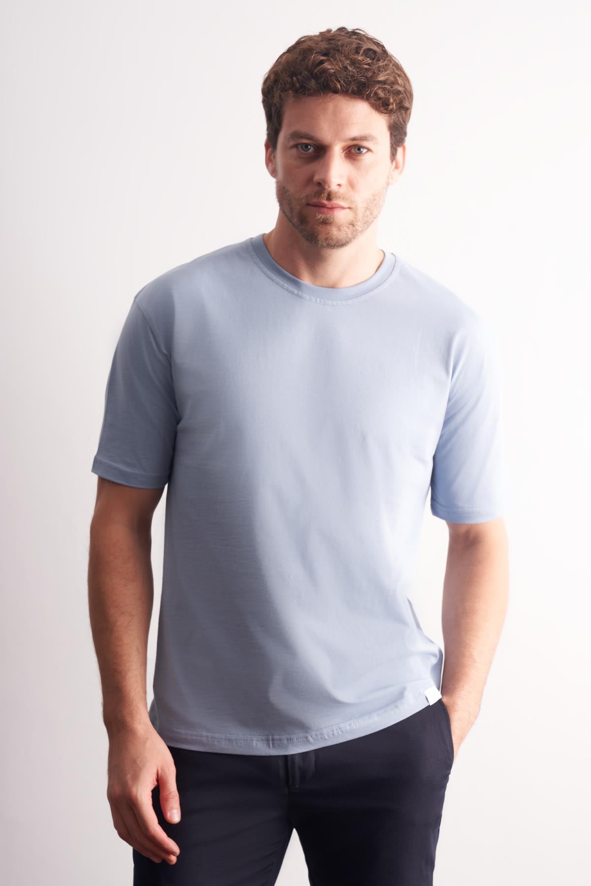 Mavi Bisiklet Yaka Kısa Kol Slim Fit Pamuklu Tişört 1011255106