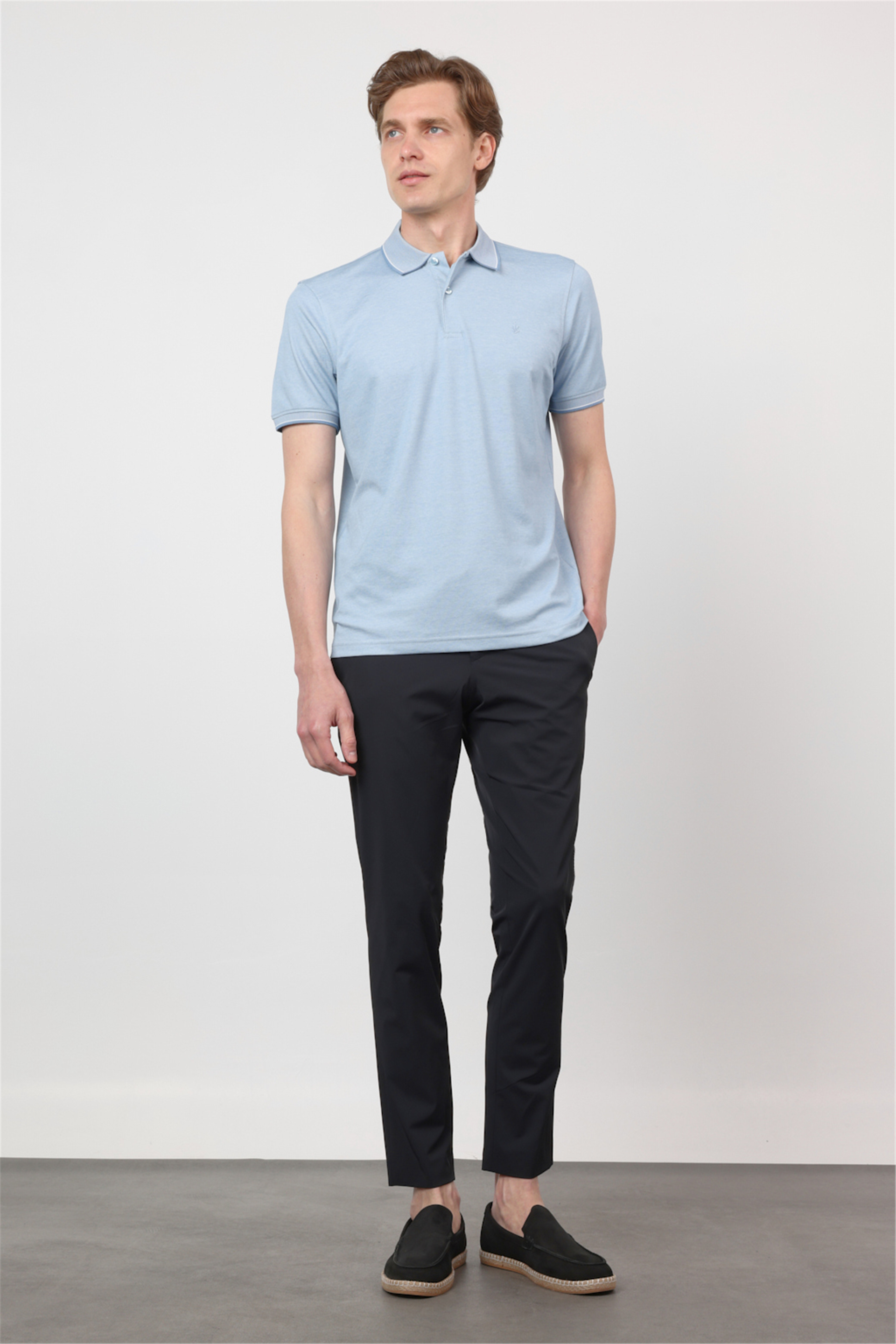 Mavi Polo Yaka Kısa Kol Cepsiz Comfort Fit Pamuklu Tişört 1011260153