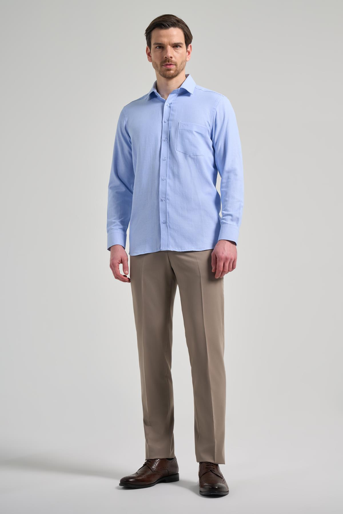 Sert Yaka Düz Classic Pamuklu Comfort Fit Gömlek 1004250213