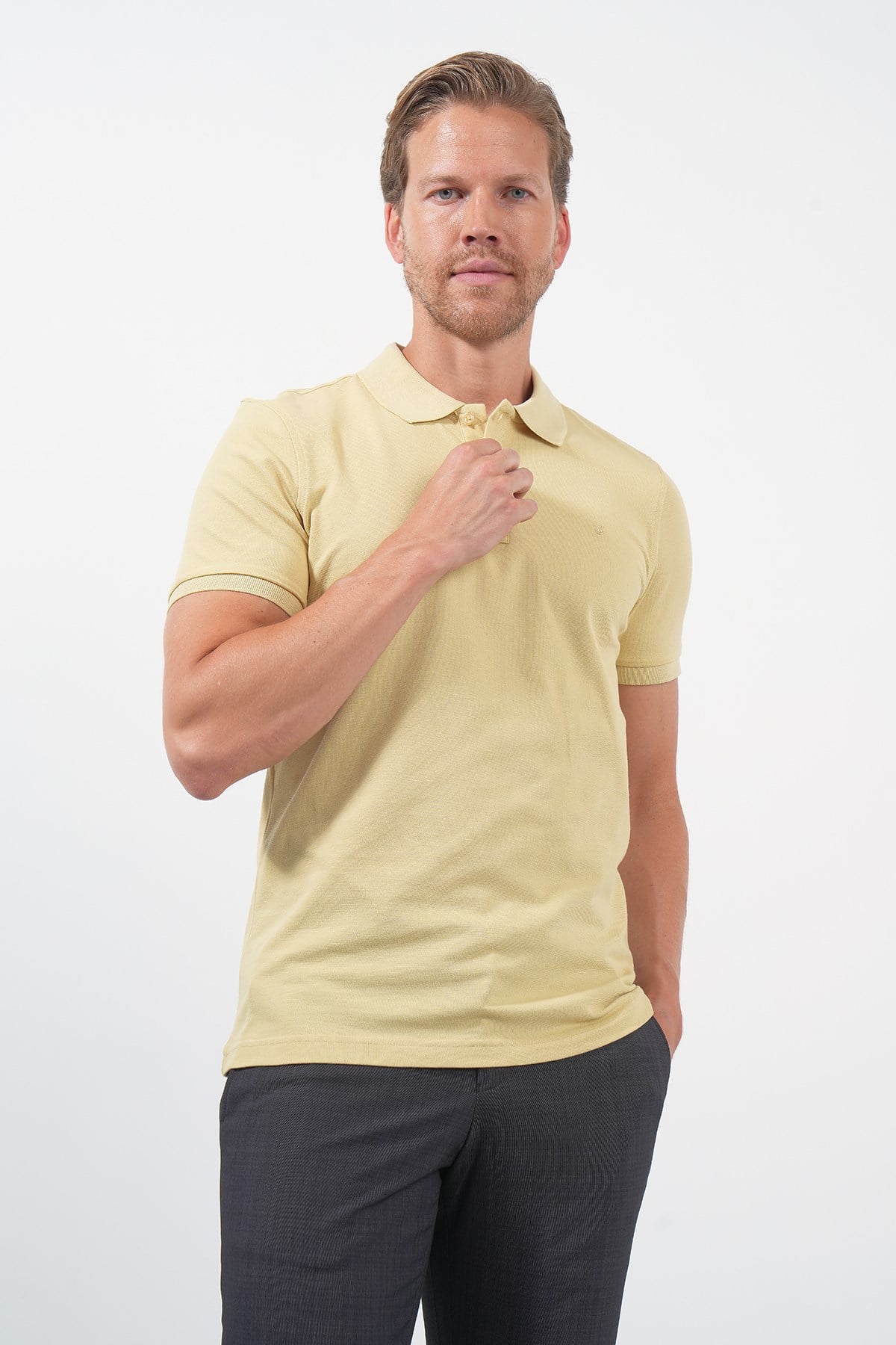 Sarı Polo Yaka Pike Kısa Kol Slim Fit Pamuklu Tişört 1011260169