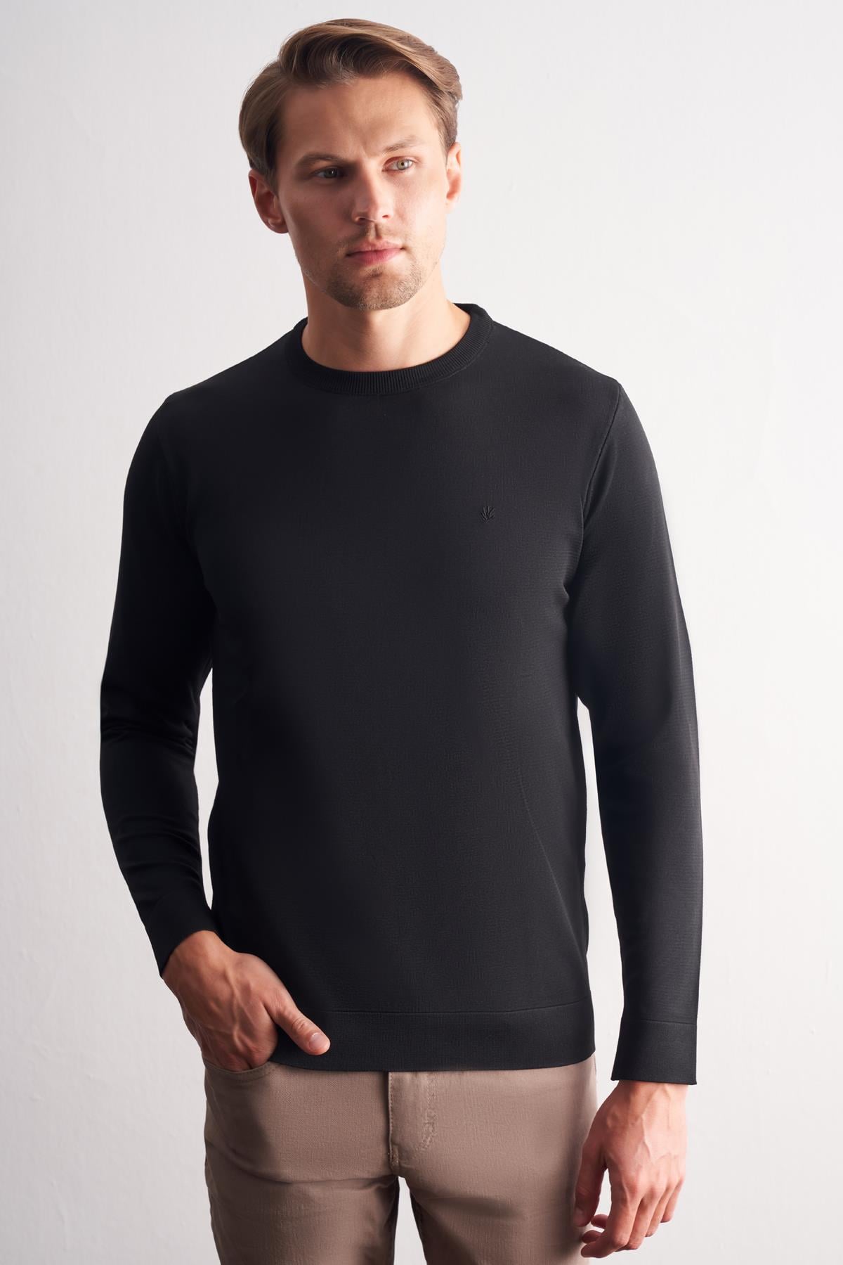 Uzun Kol Bisiklet Yaka Cepsiz  Slim Fit  Triko 1012255151
