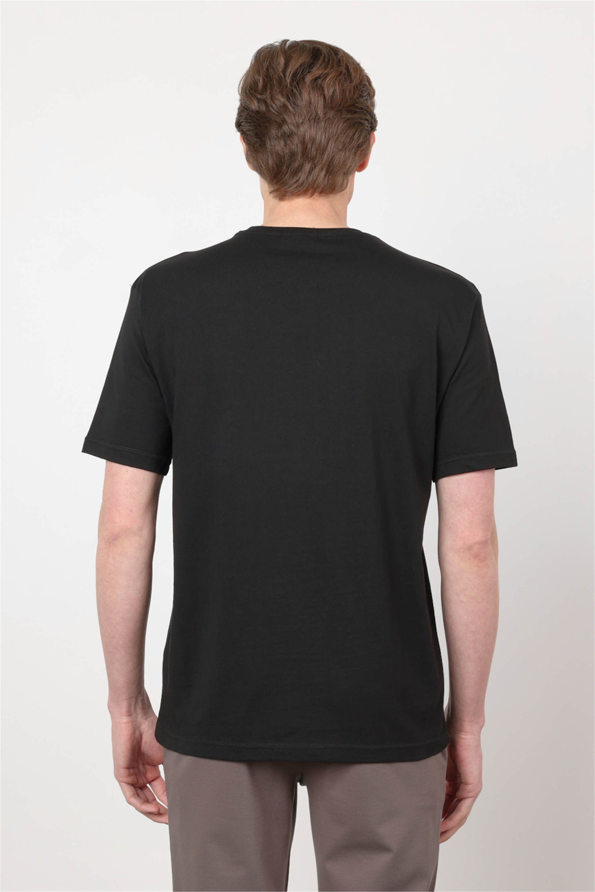 Bisiklet Yaka Kısa Kol Cepsiz Slim Fit Pamuklu Tişört 1011260166