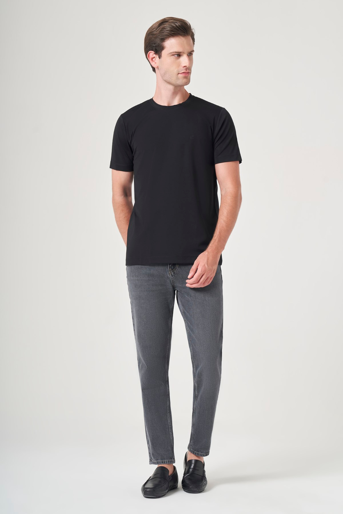 SiyahBisiklet Yaka Kısa Kol Örme Slim Fit Esnek Basic Tişört 1011260184