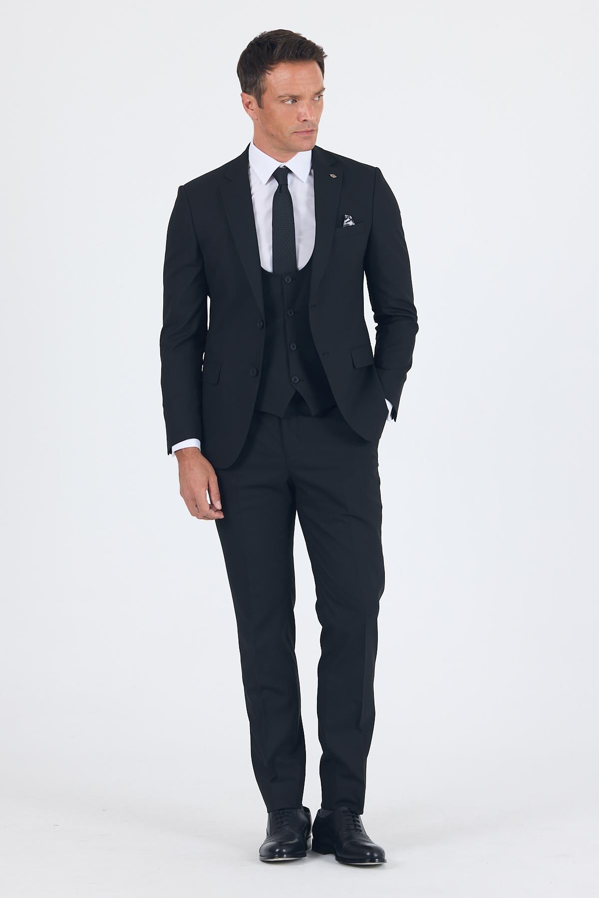 Siyah Düz Bez Ayağı Mono Yaka 2 Düğme 6 Drop Slim Fit Basic Takım Elbise 1001250186