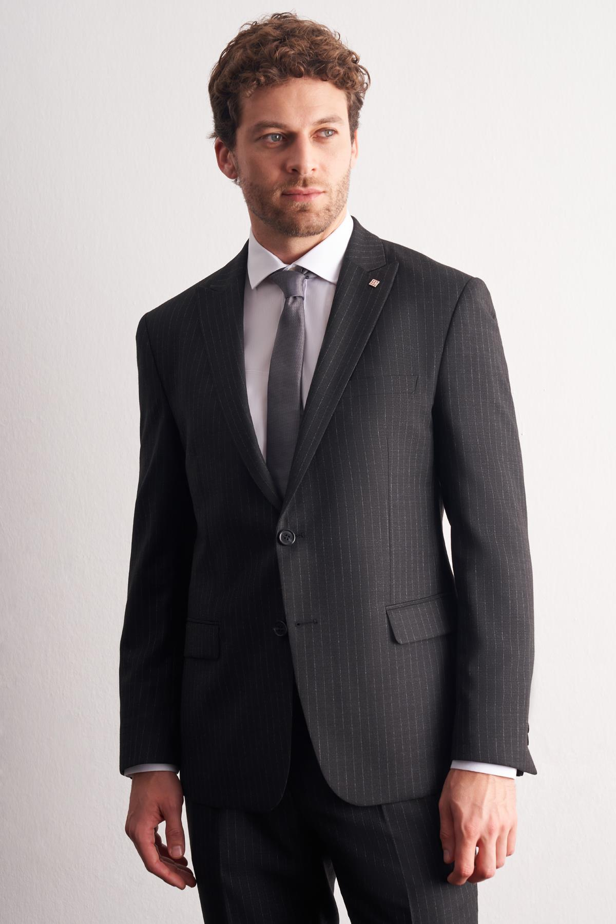 Siyah-Gri Kırlangıç Yaka Çizgili 6 Drop Slim Fit Tam Astar Esnek Takım Elbise 1001255161