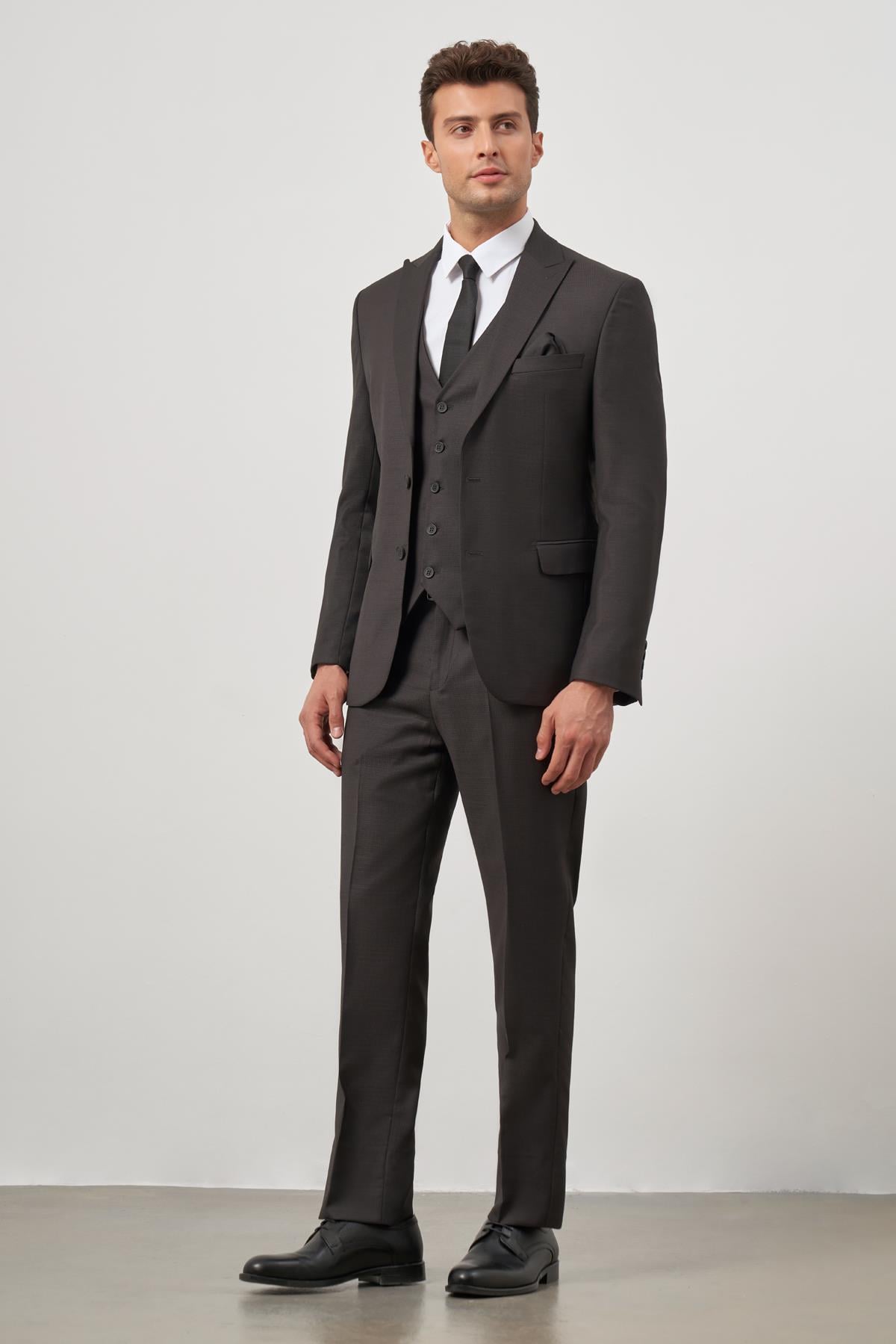 Siyah Kırlangıç Yaka Yelekli 6 Drop Slim Fit Tam Astar Yünlü Takım Elbise 1001245156