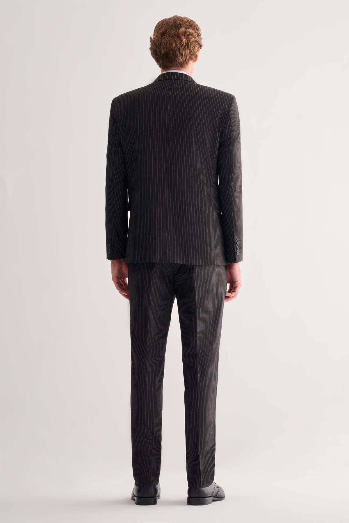 Siyah Kırlangıç Yaka Çizgili Kruvaze 6 Drop Slim Fit Tam Astar Esnek Takım Elbise 1001255152