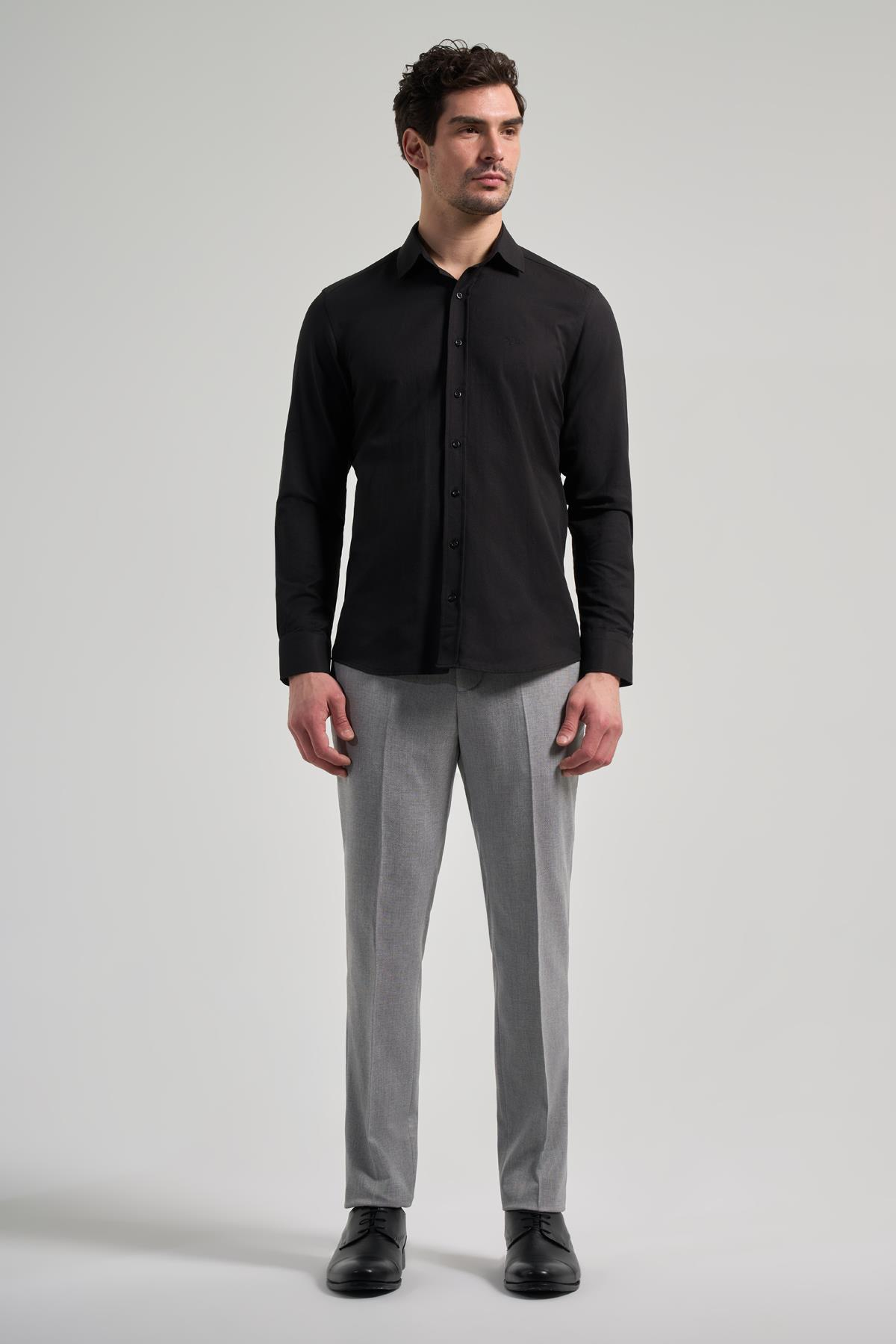 Sert Yaka Düz Classic Pamuklu Slim Fit Gömlek 1004250214