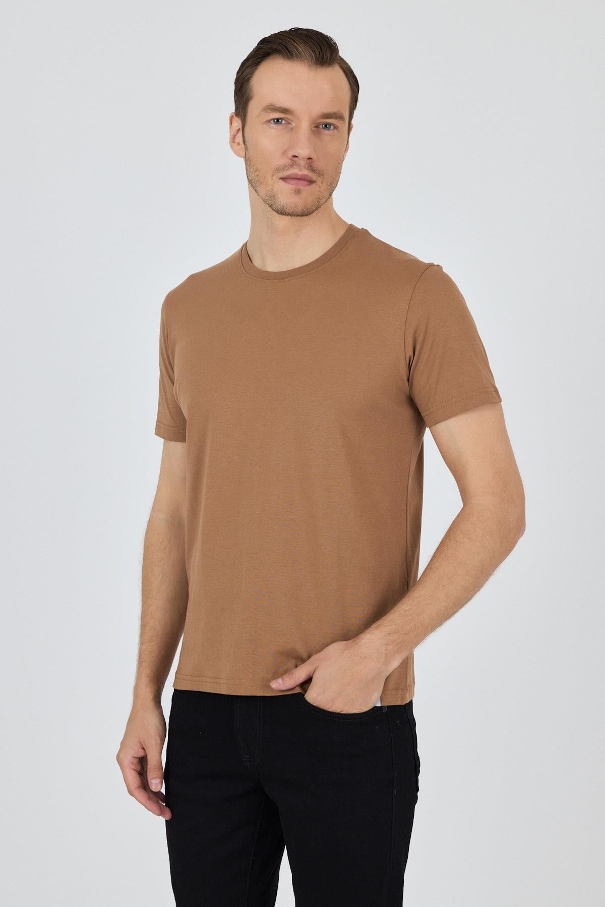 Kısa Kol Bisiklet Yaka Cepsiz Pamuk Casual Slim Fit Tişört 1011250158