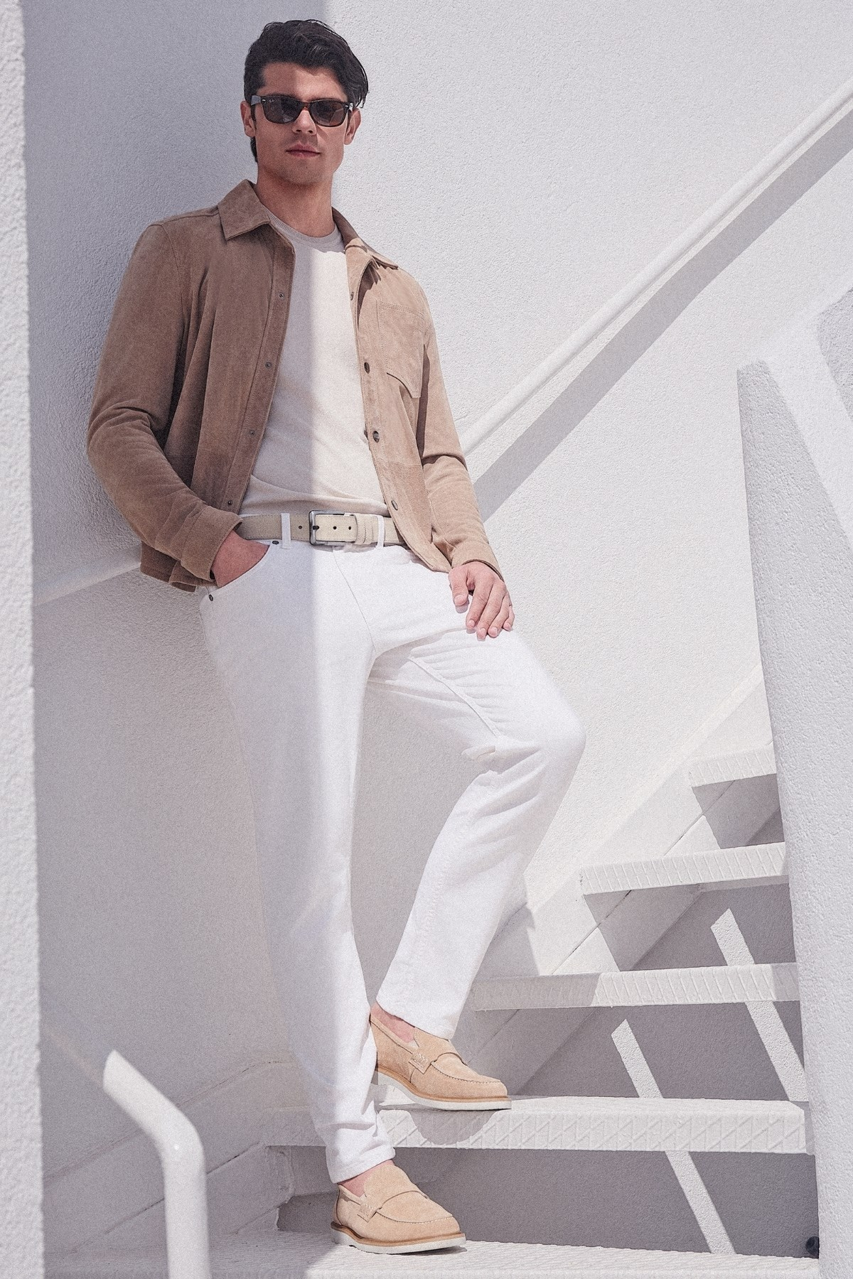 Taş Rengi Kısa Kol Bisiklet Yaka Basic Slim Fit Tişört 1011250179