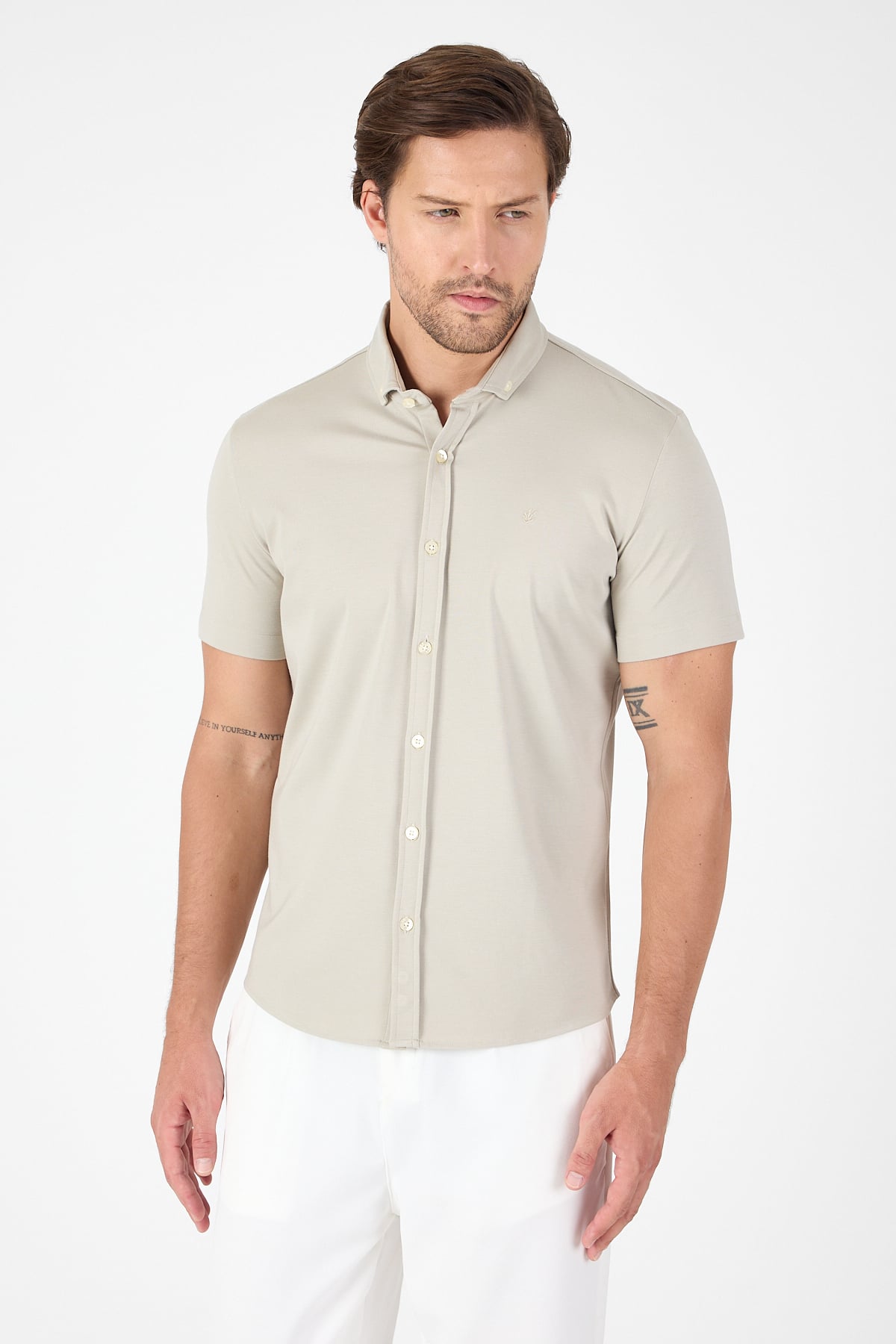 Taş Kısa Kol Düğmeli Yaka Cepsiz Performans Ürün Slim Fit  Gömlek 1004250256