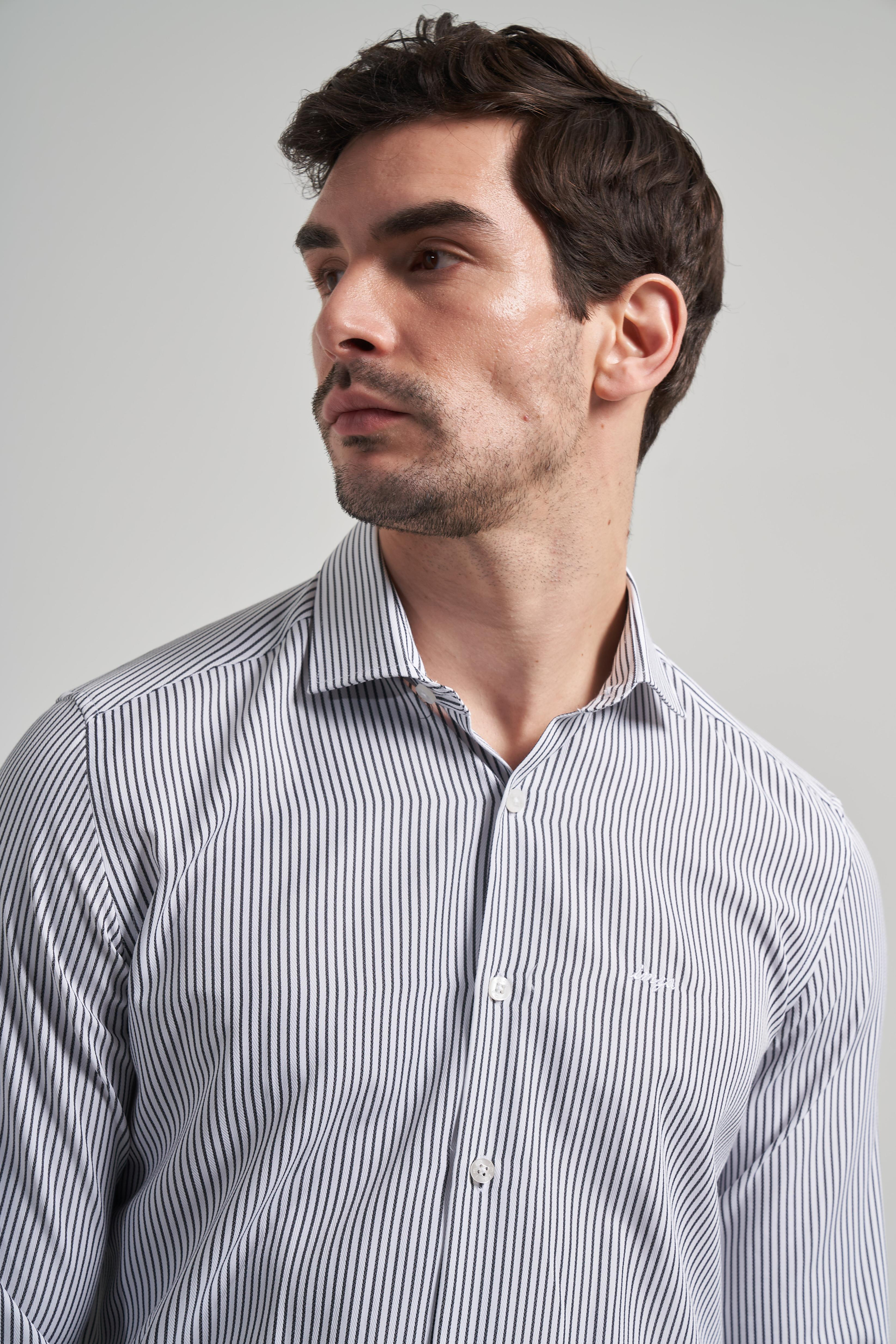 Kol Çizgili Desen Bez Ayağı İtalyan Yaka Cepsiz Pamuklu Classic Slim Fit Gömlek 1004250180