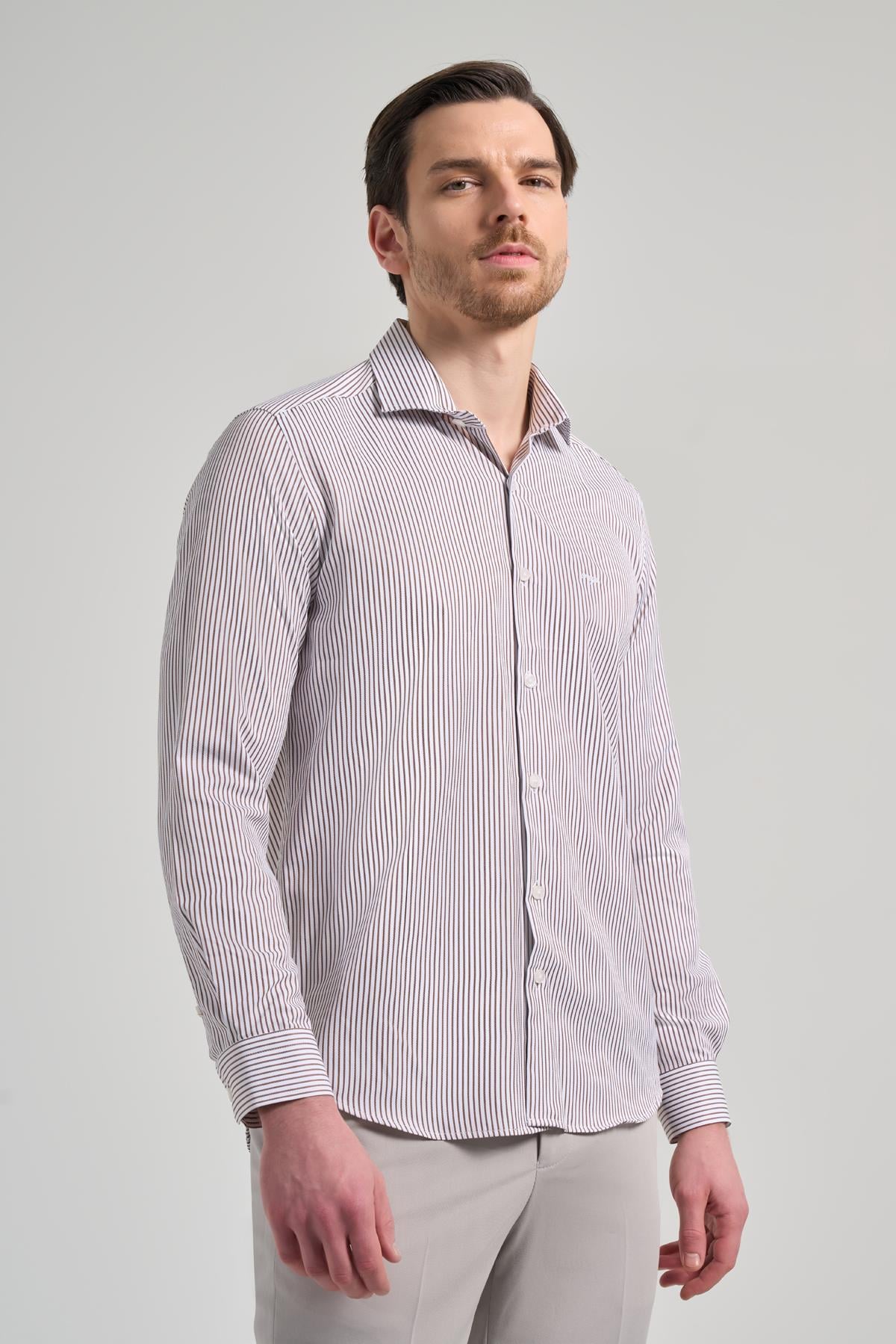Beyaz Kol Çizgili Desen Bez Ayağı İtalyan Yaka Cepsiz Pamuklu Classic Slim Fit Gömlek 1004250180