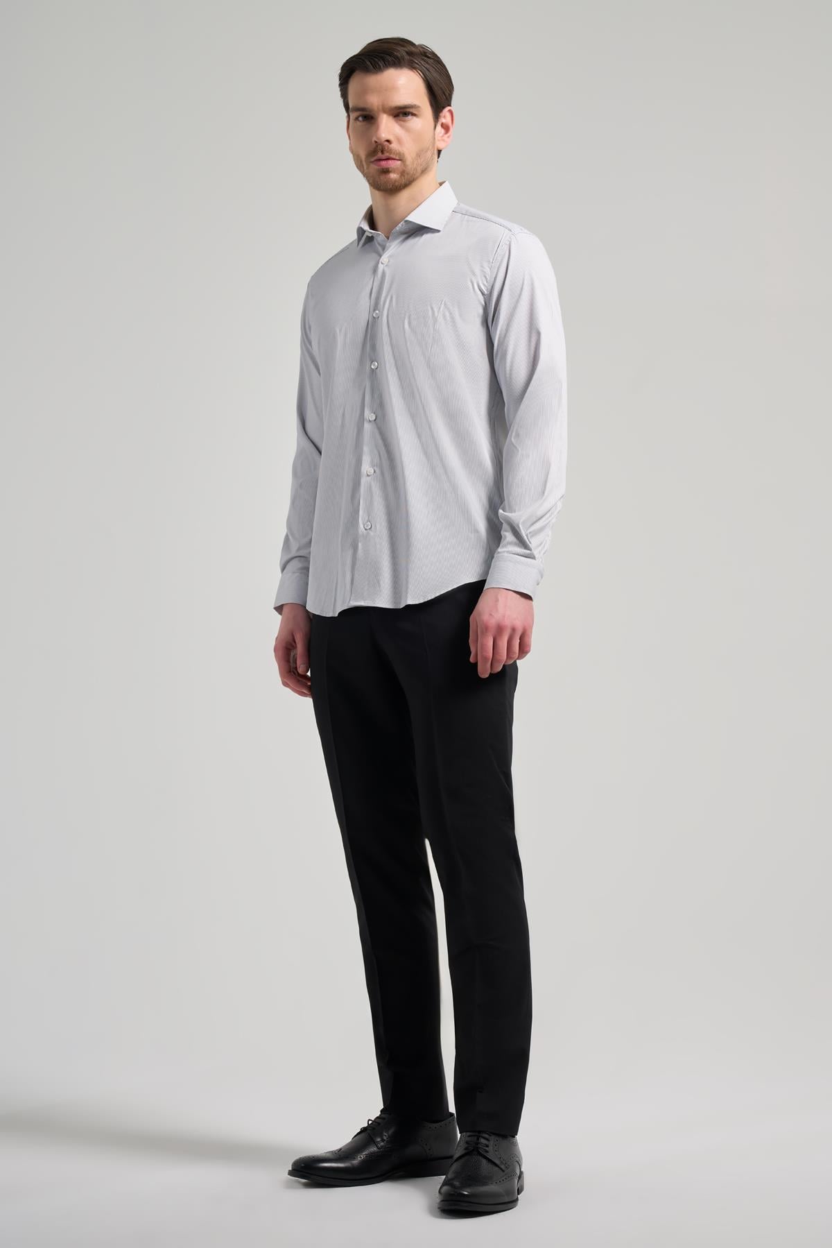 Beyaz Kol Çizgili Desen Bez Ayağı Sert Yaka Cepsiz Esnek Classic Slim Fit Gömlek 1004250158