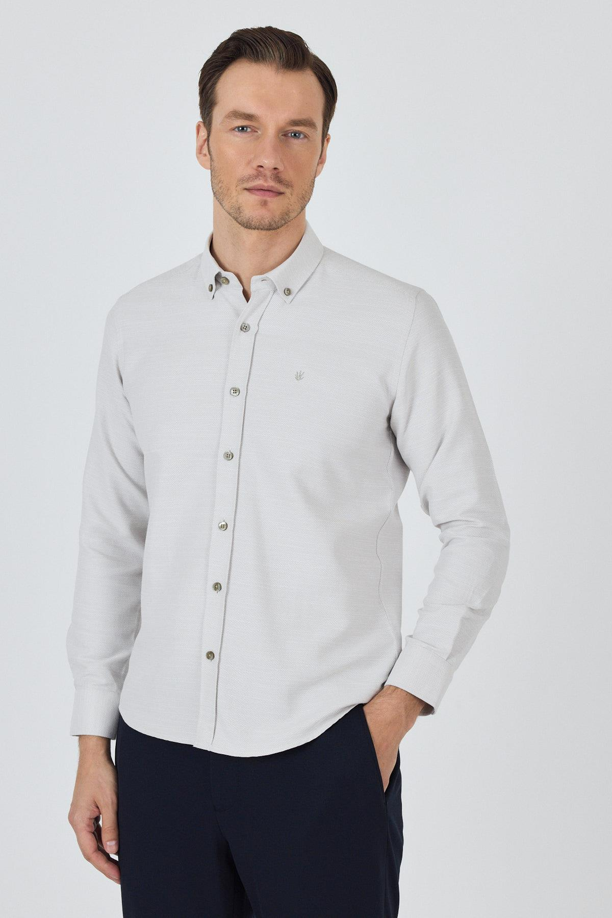 Uzun Kol Desenli Armürlü Düğmeli Yaka Cepsiz Pamuklu Classic Slim Fit Gömlek 1004250205