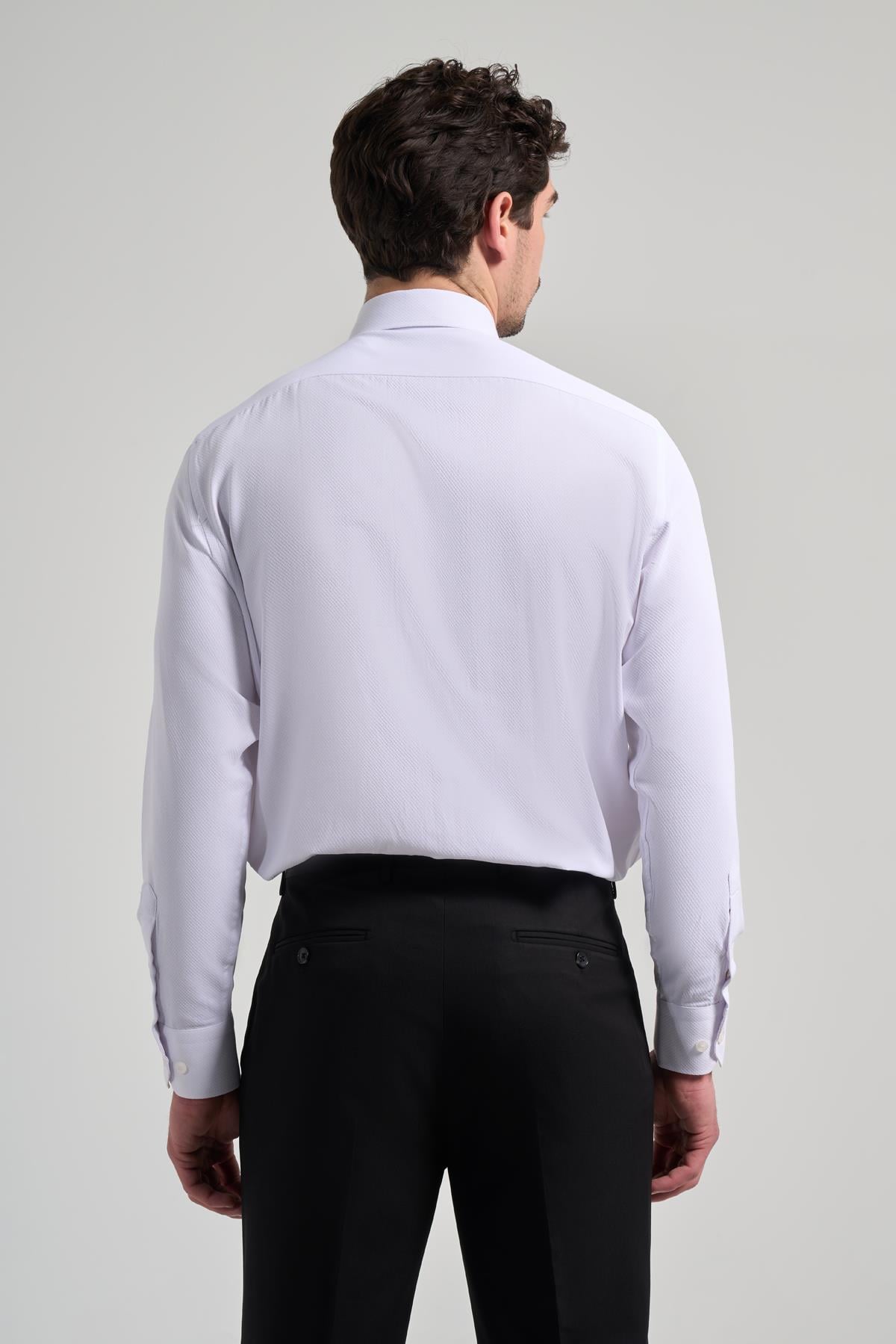 Beyaz Kol Desenli Armürlü Sert Yaka cepli Pamuklu Classic Comfort Fit Gömlek 1004250171