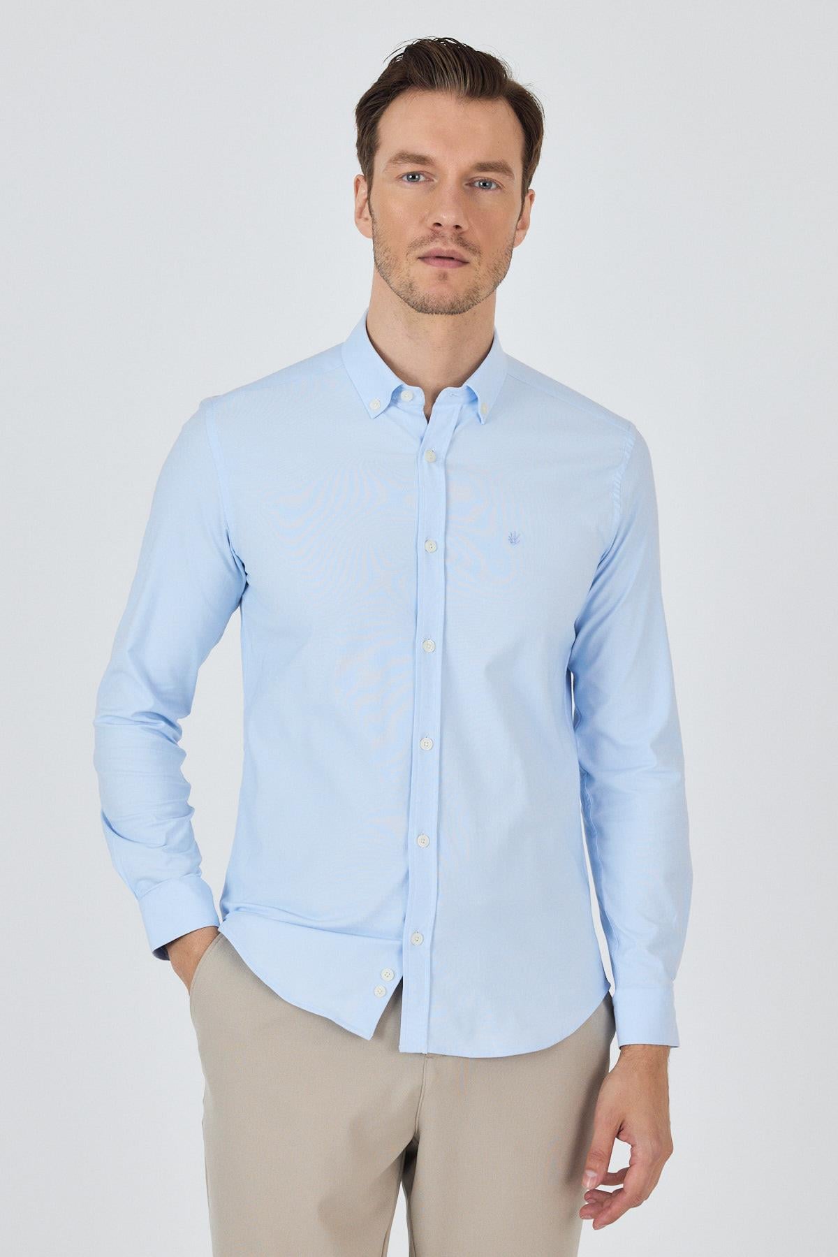Kol Düz Bez Ayağı Düğmeli Yaka Cepsiz Pamuklu Casual Slim Fit Gömlek 1004250212