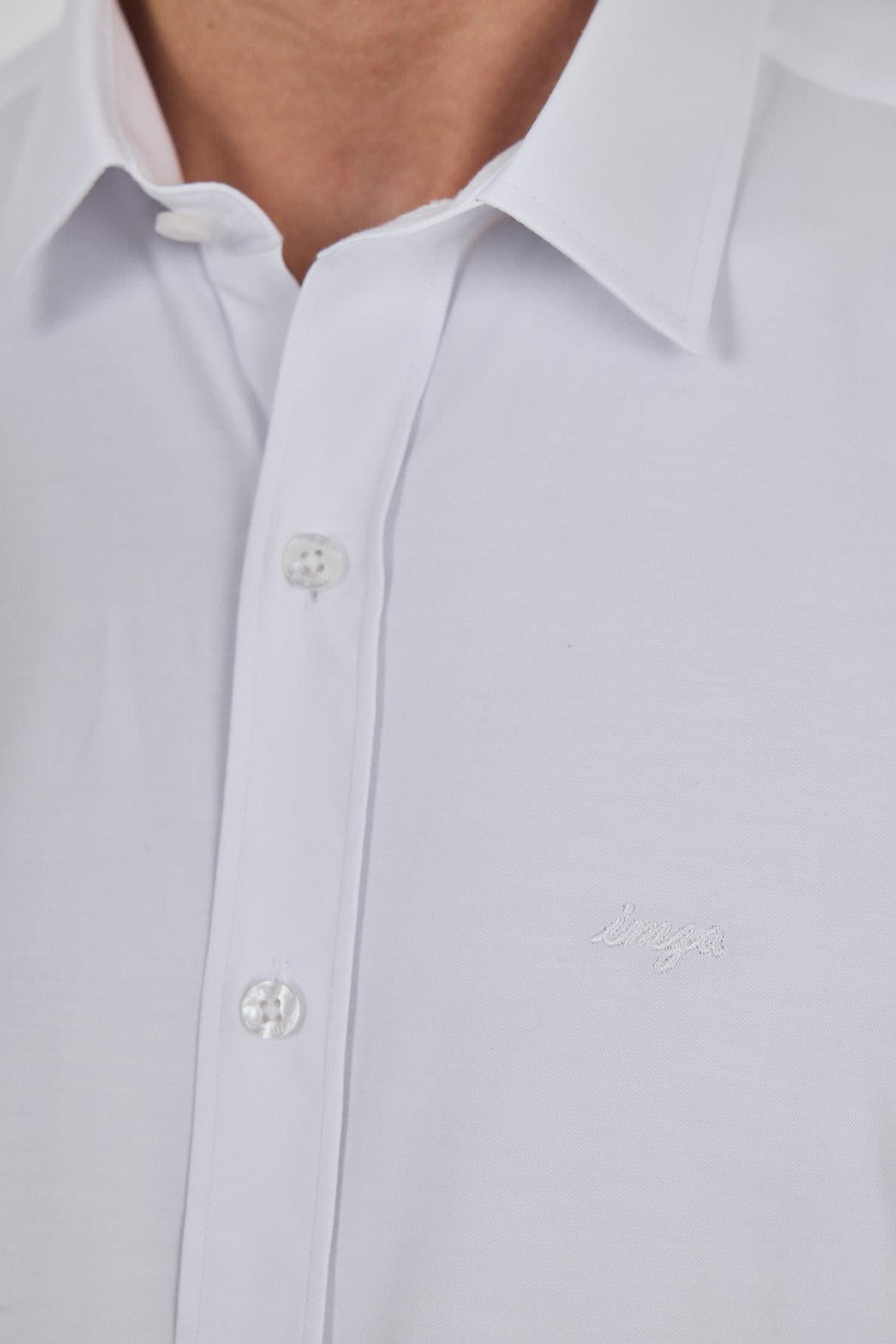 Kol Düz Bez Ayağı Sert Yaka Cepsiz Pamuklu Classic Slim Fit Gömlek 1004250195