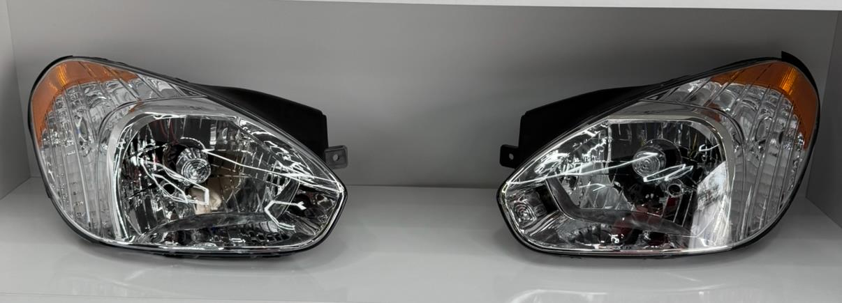 HYUNDAİ SAĞ FAR