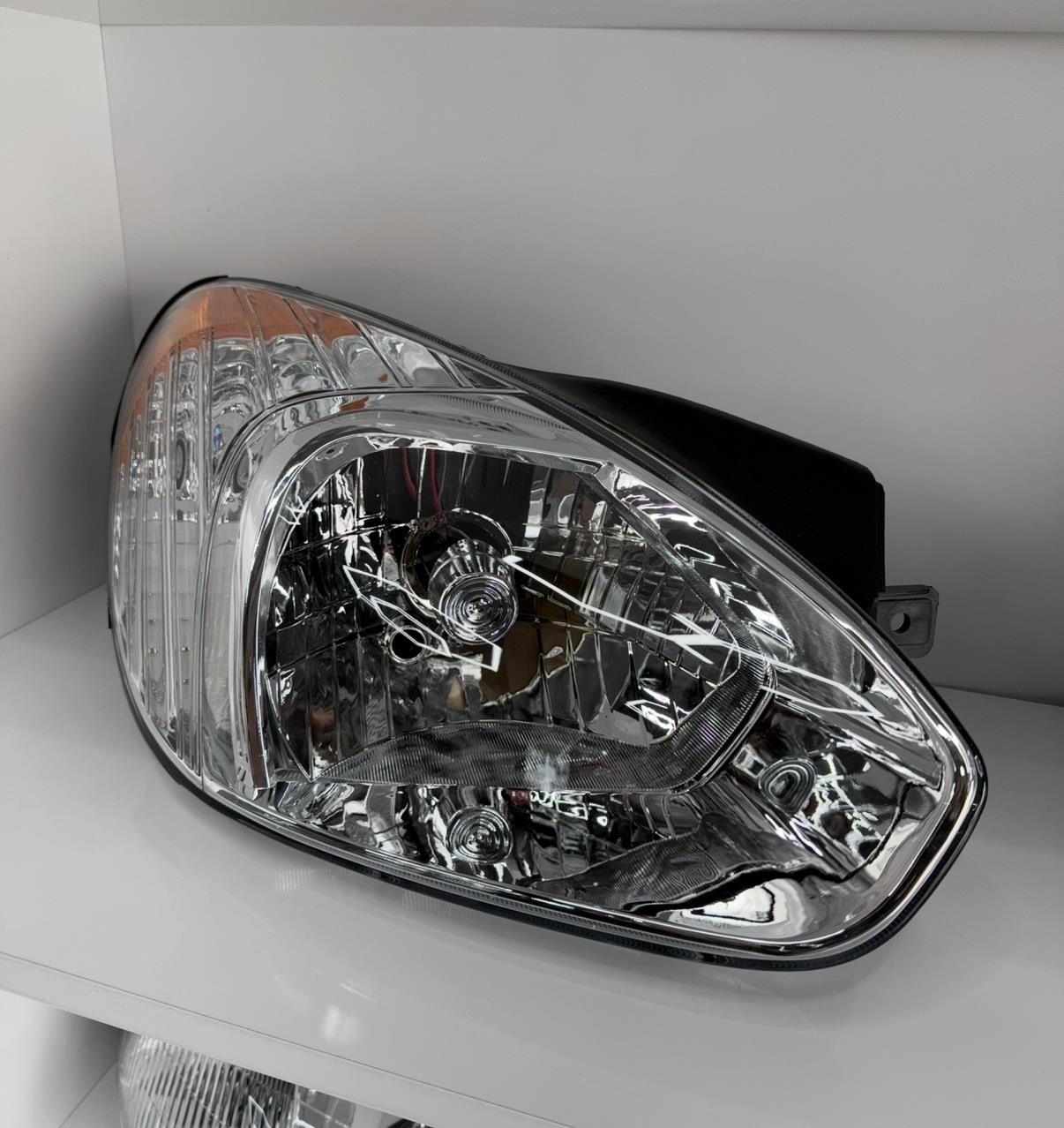 HYUNDAİ SAĞ FAR
