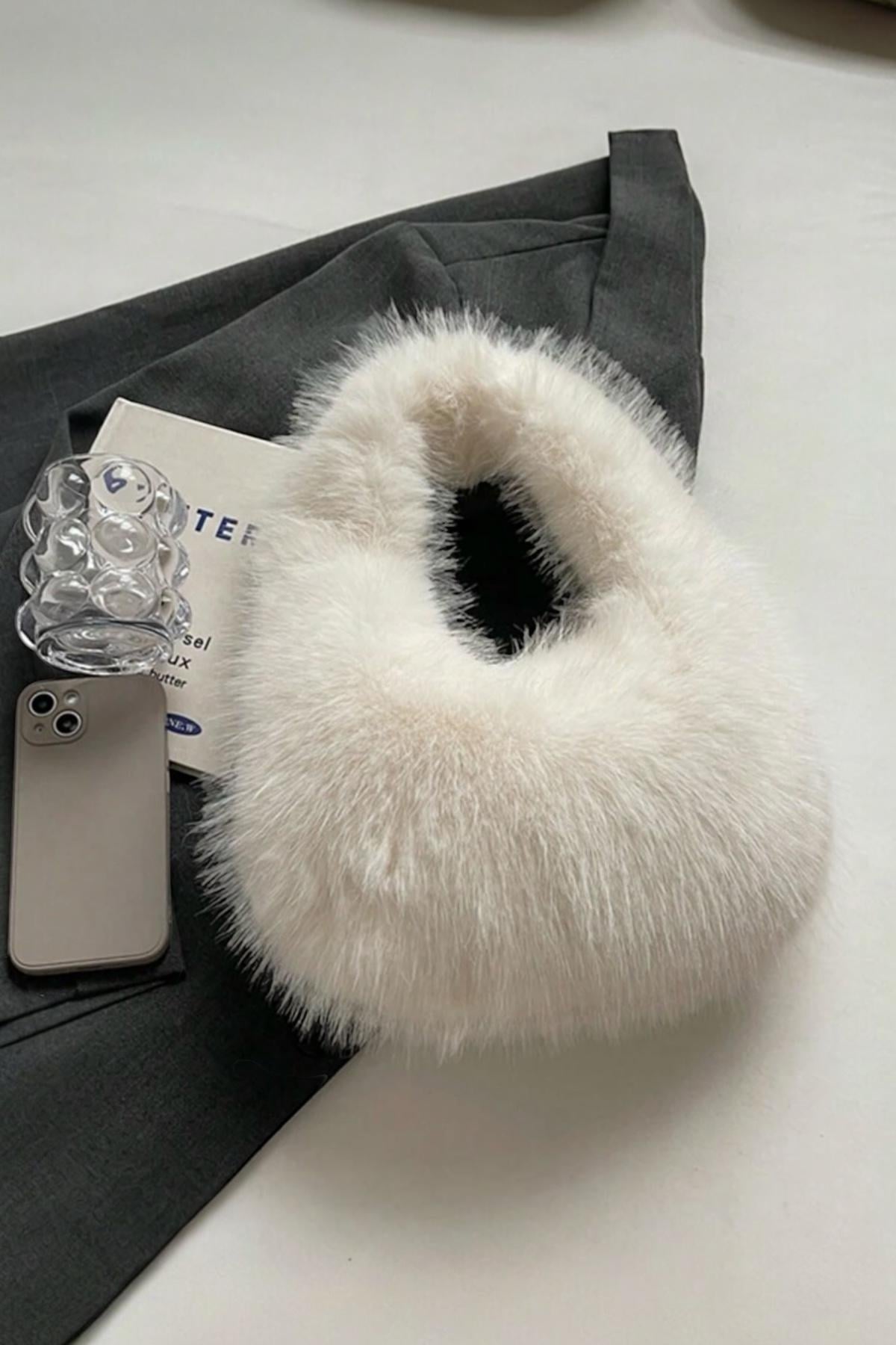 İthal Beyaz Vip Kürk Peluş Çanta