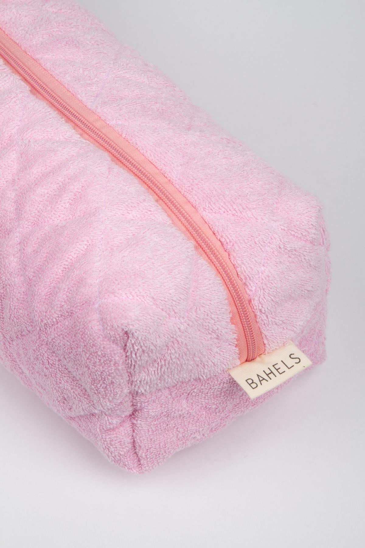 Pembe Havlu Süper Boy Makyaj Çantası