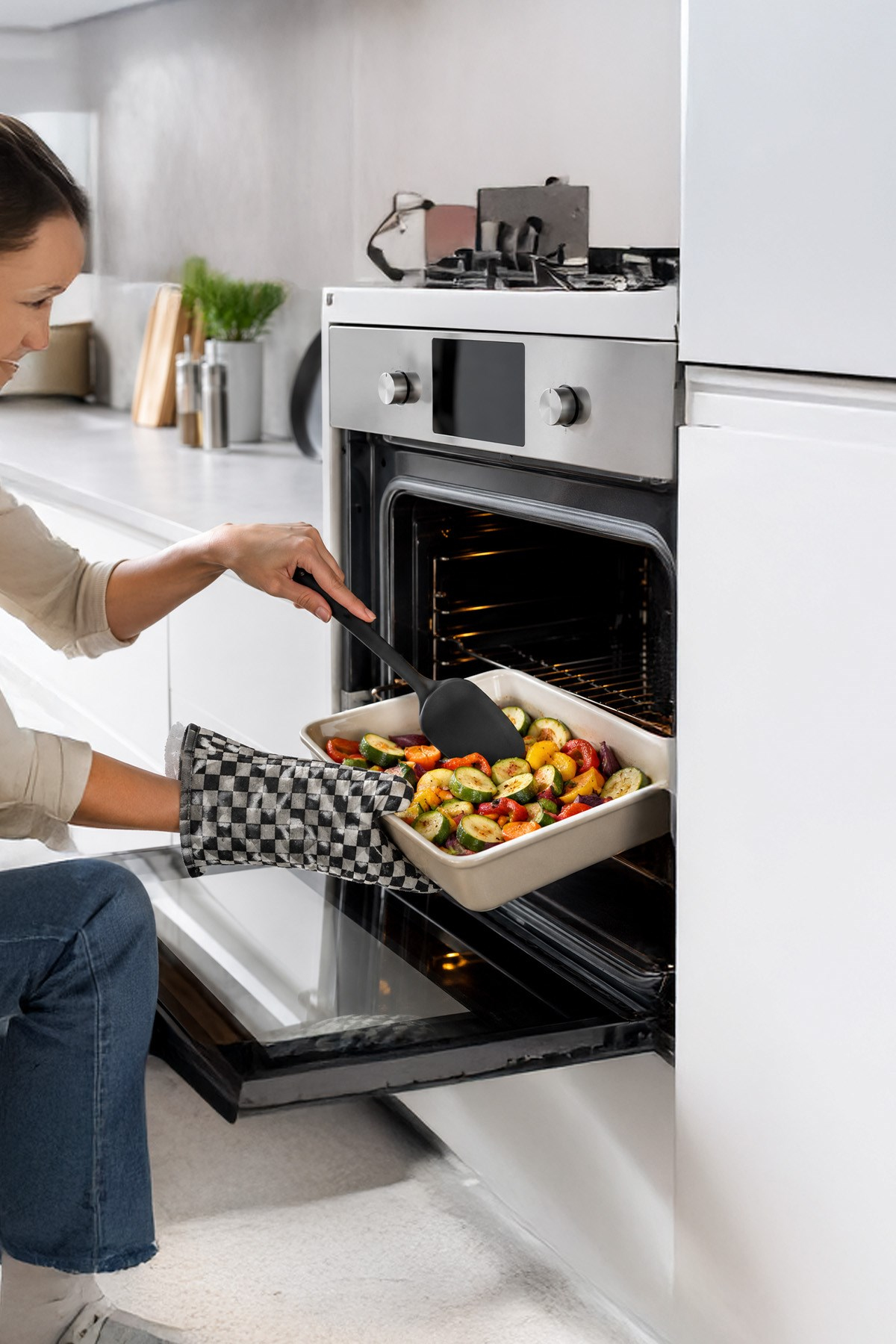 6'lı Siyah Silikon Mutfak Seti Yanmaz Yapışmaz Spatula Kaşık Fırça Pasta Hamur 20-27 cm