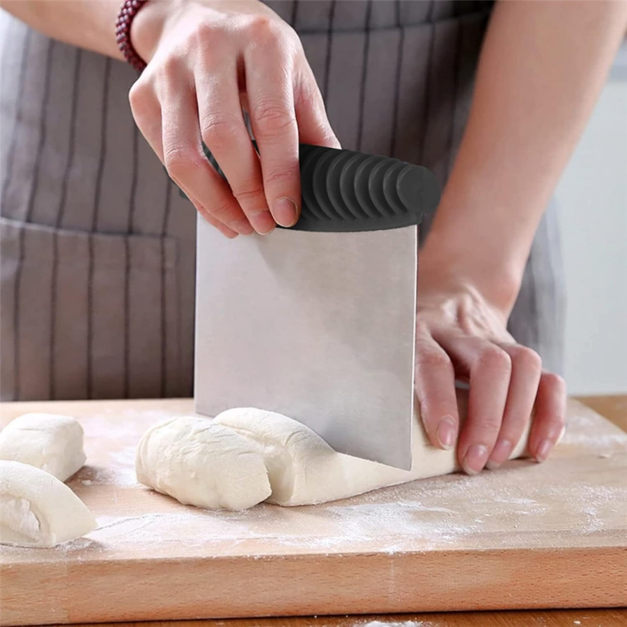 Hamur Kesme Aparatı Kesici Kazıyıcı Pasta Kek Şekillendiren Spatula