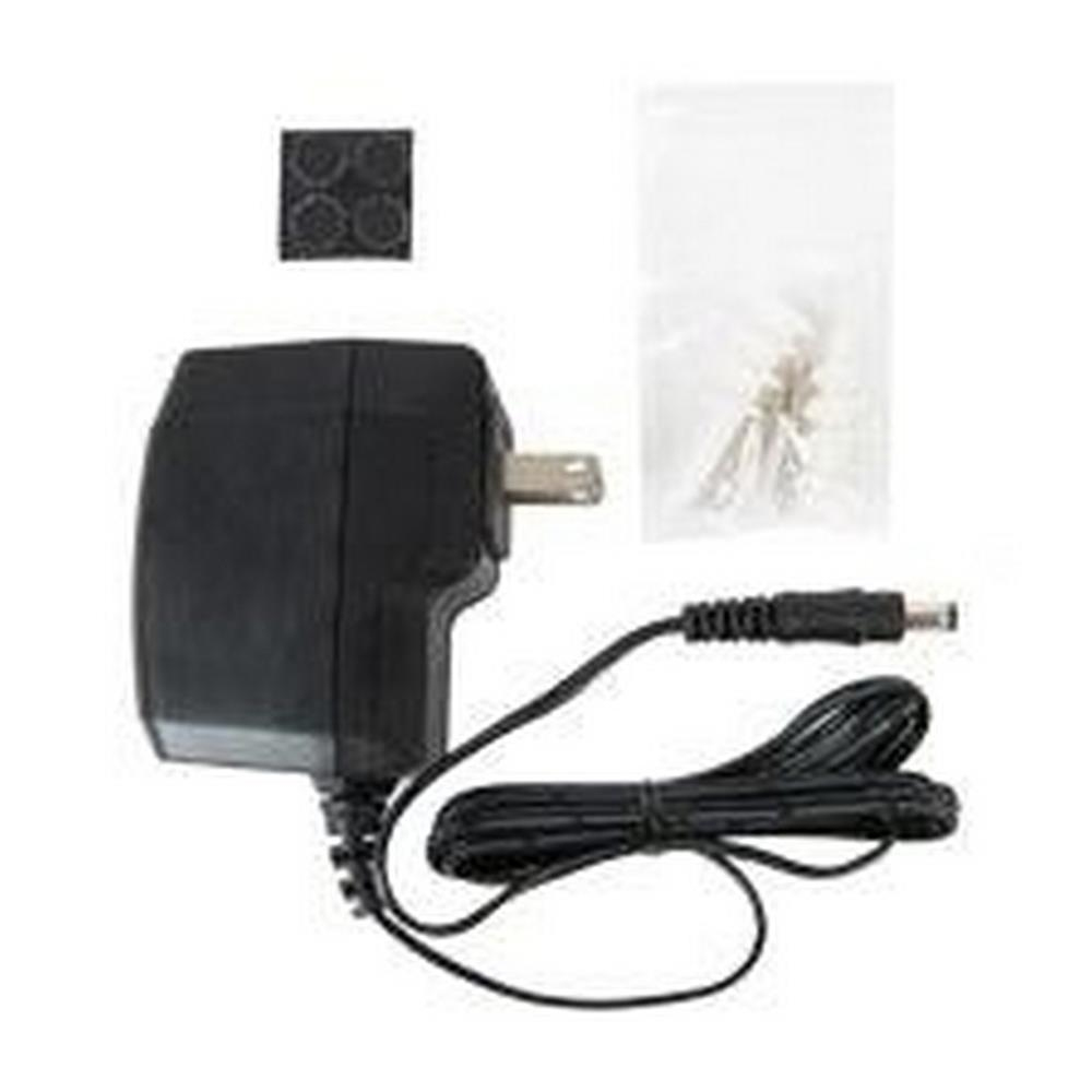 Araknis Networks 110 Serisi Tek WAN Gigabit VPN Router + Uluslararası PSU Klipsleri