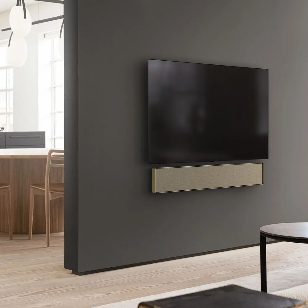 Bang & Olufsen Beosound Stage Dolby Atmos Soundbar Altın