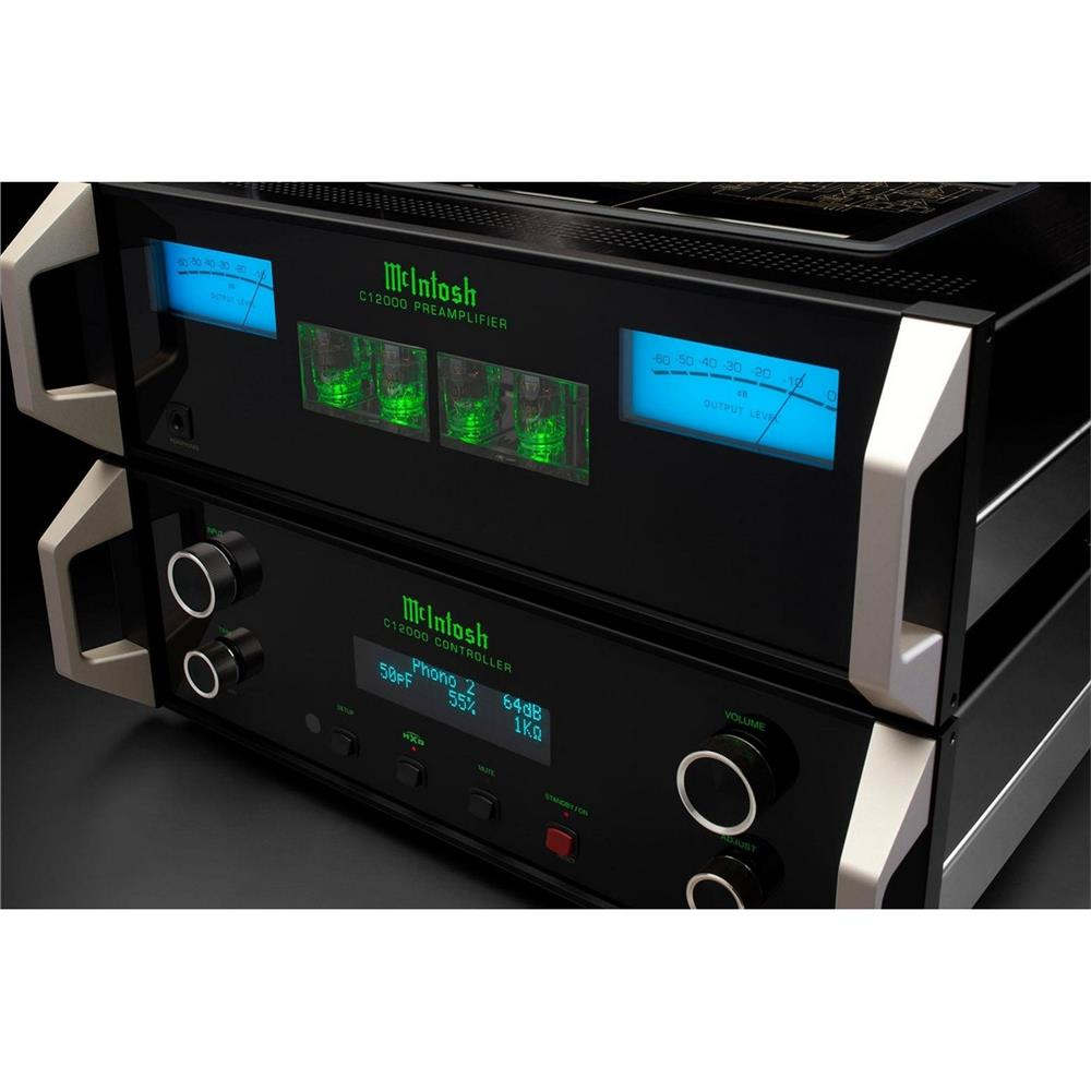 McIntosh C12000 2-Channel Solid State and Vacuum Tube Pre Ampliler
