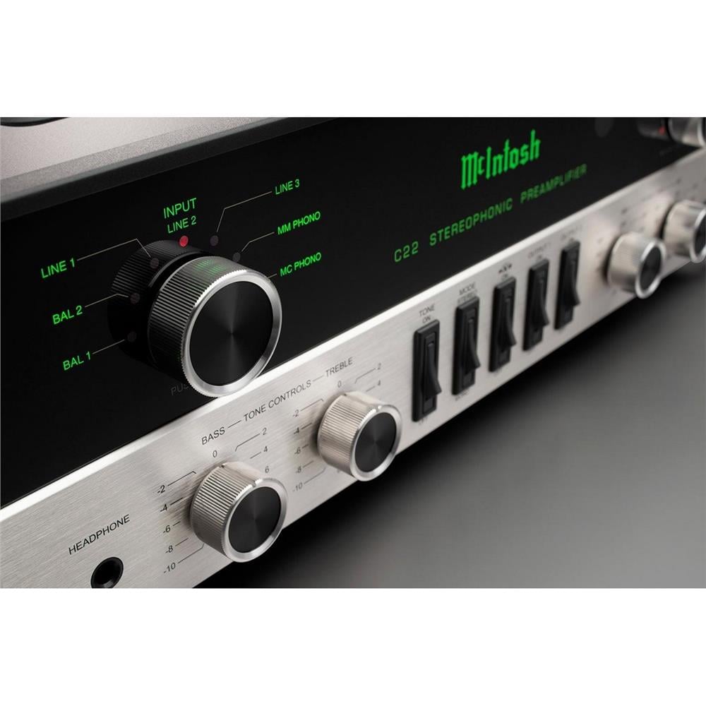 McIntosh C22 2-Channel Vacuum Tube Pre Ampliler Mk V
