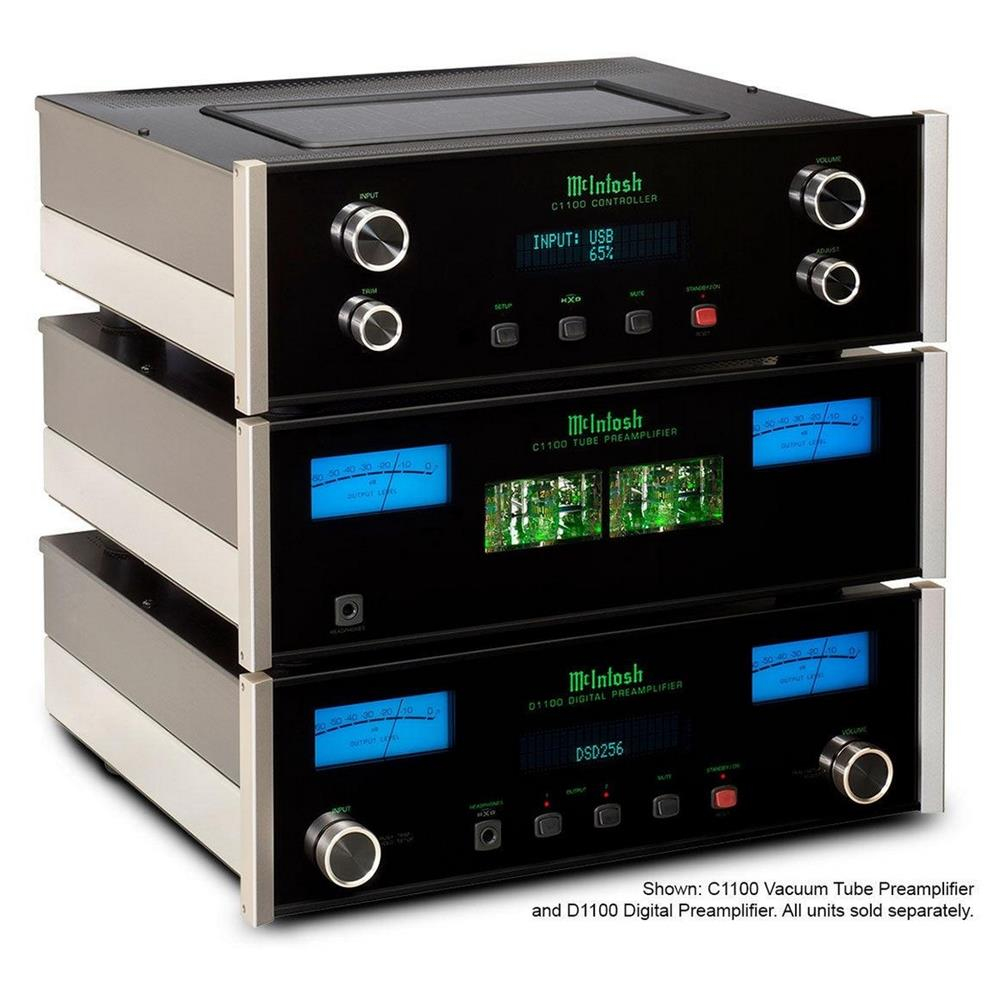 McIntosh D1100 2-Channel Digital Pre Ampliler