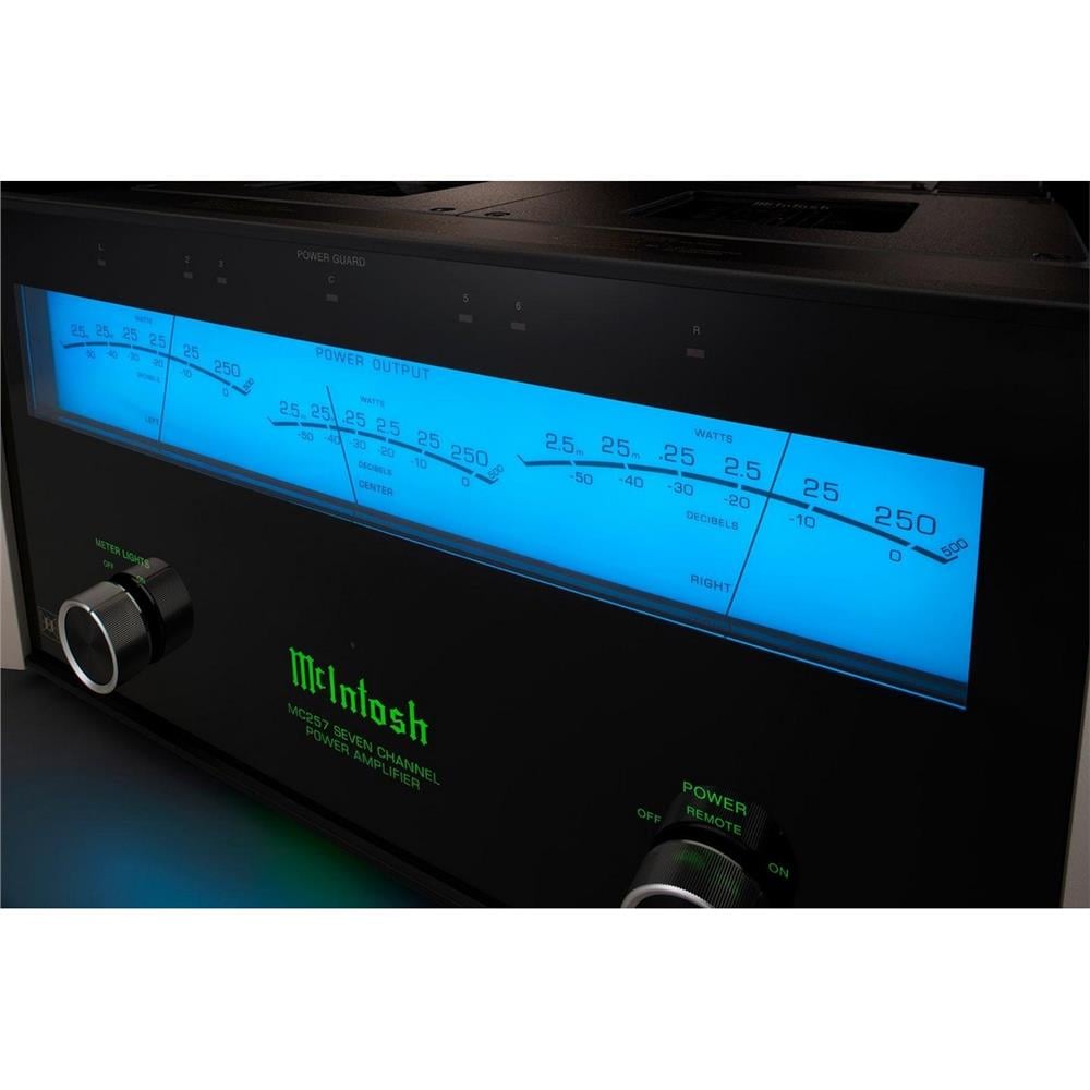 McIntosh MC257 7-Channel Solid State Power Ampliler