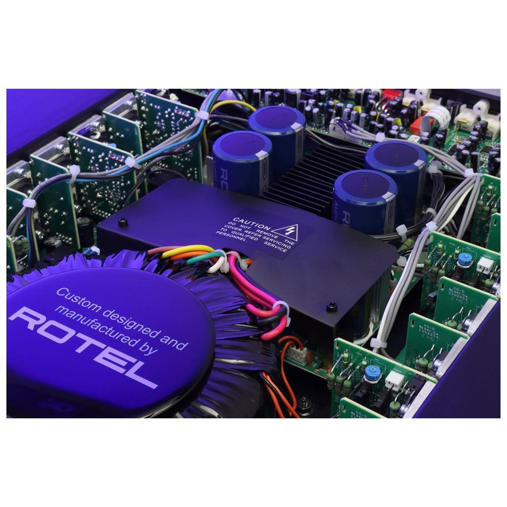 Rotel C8+ 8 Kanal Power Ampliler