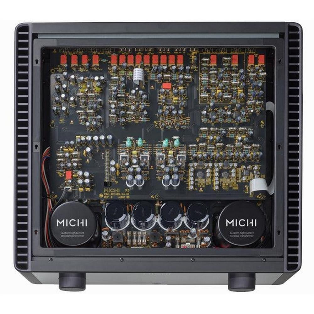 Rotel Michi P5 Stereo Pre Ampliler