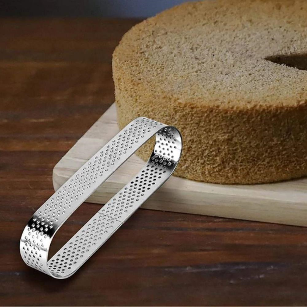 Oval Delikli Tart Kalıbı 12x4 cm – Paslanmaz Çelik Tart Halkası | Profesyonel Tart, Mini Cheesecake ve Fransız Pasta Kalıbı