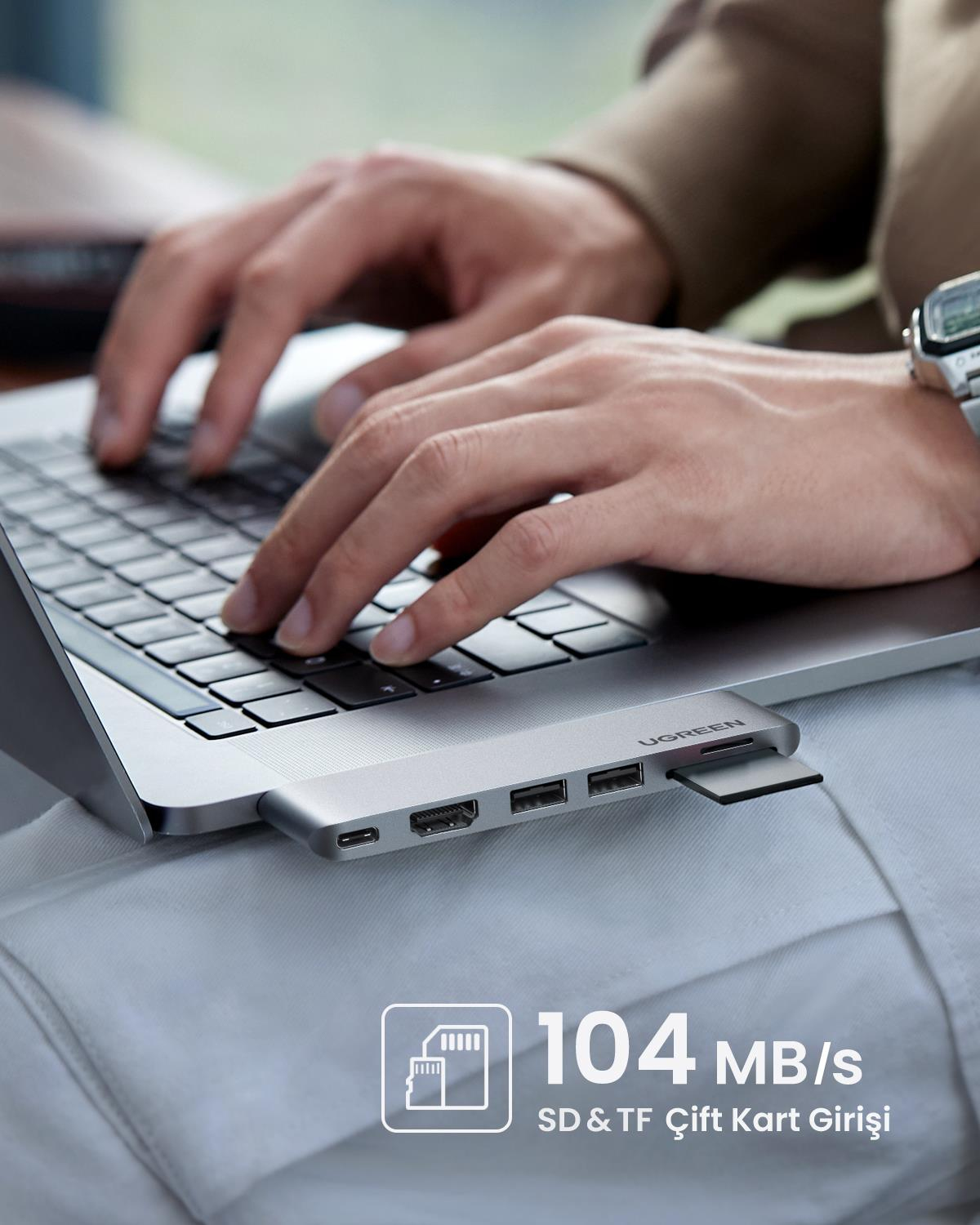UGREEN 80856  8-in-2 USB 3.0 100W 6K PD Port Hub