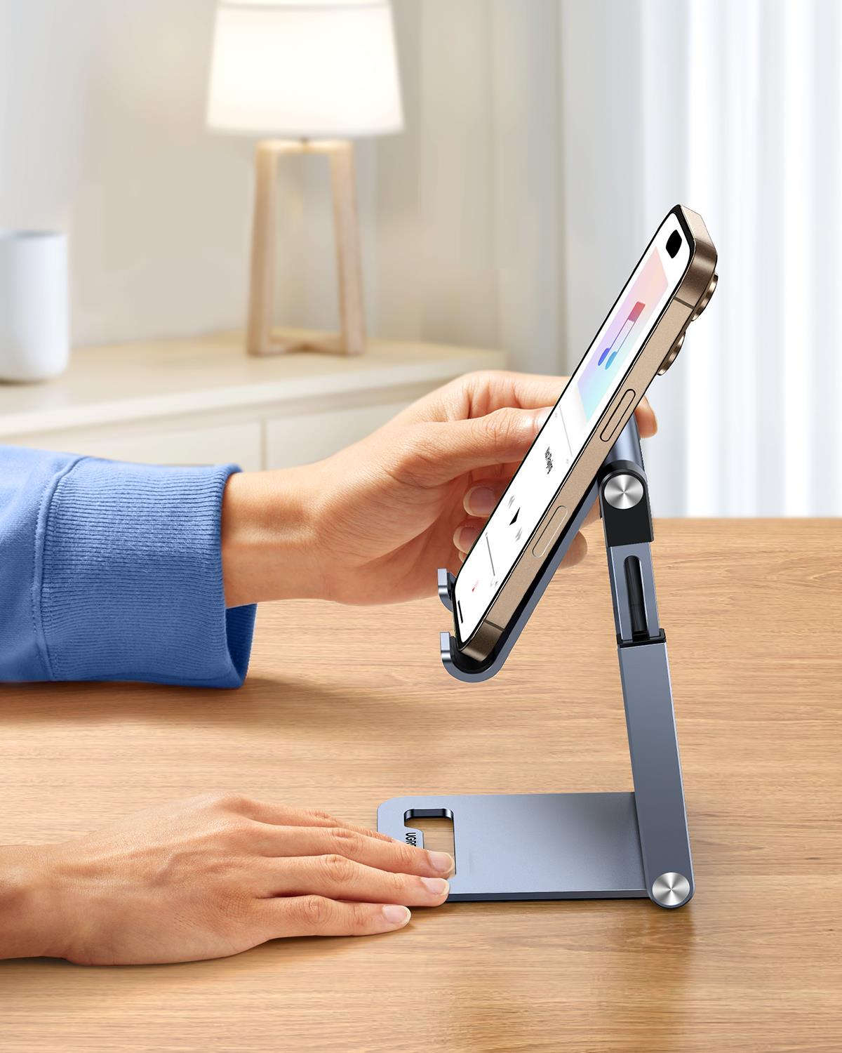 UGREEN Ayarlanabilir Metal Telefon Tutucu Standı