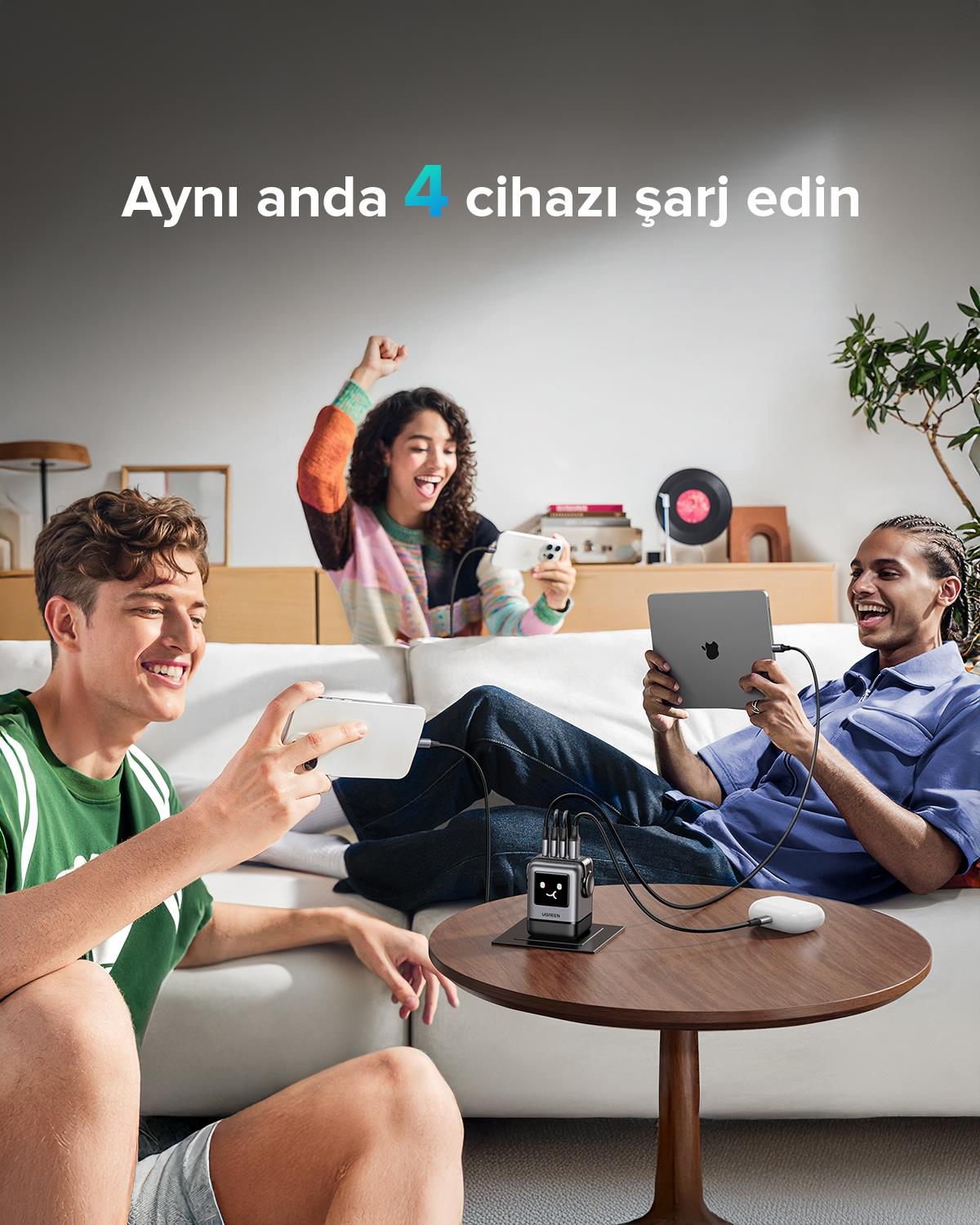 UGREEN Nexode Uno 100W Robot GaN Hızlı Şarj Cihazı