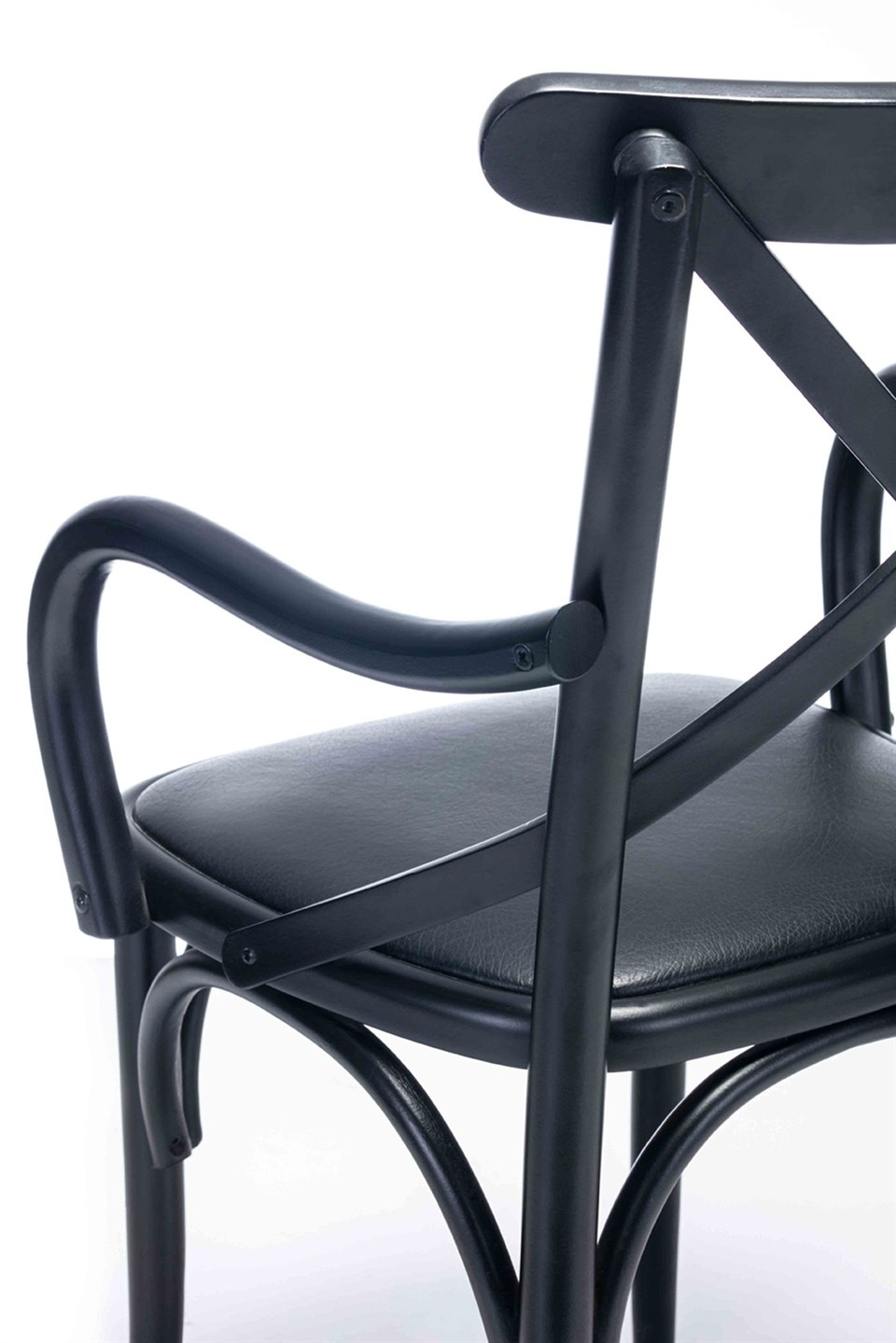 Cross Kollu Thonet Sandalye