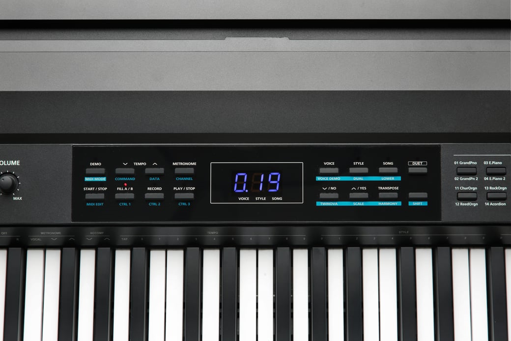 Kurzweil KA-70 Taşınabilir Dijital Piyano