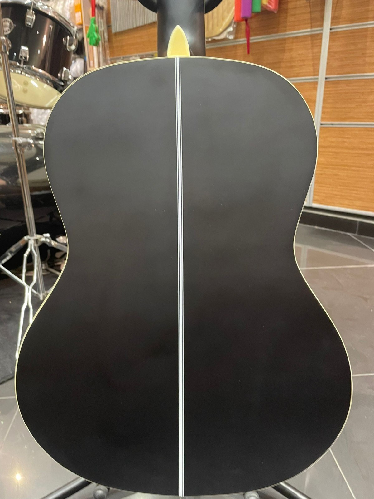 Outlet - Miguel Angela MA2M-N Mat Cilalı Klasik Gitar