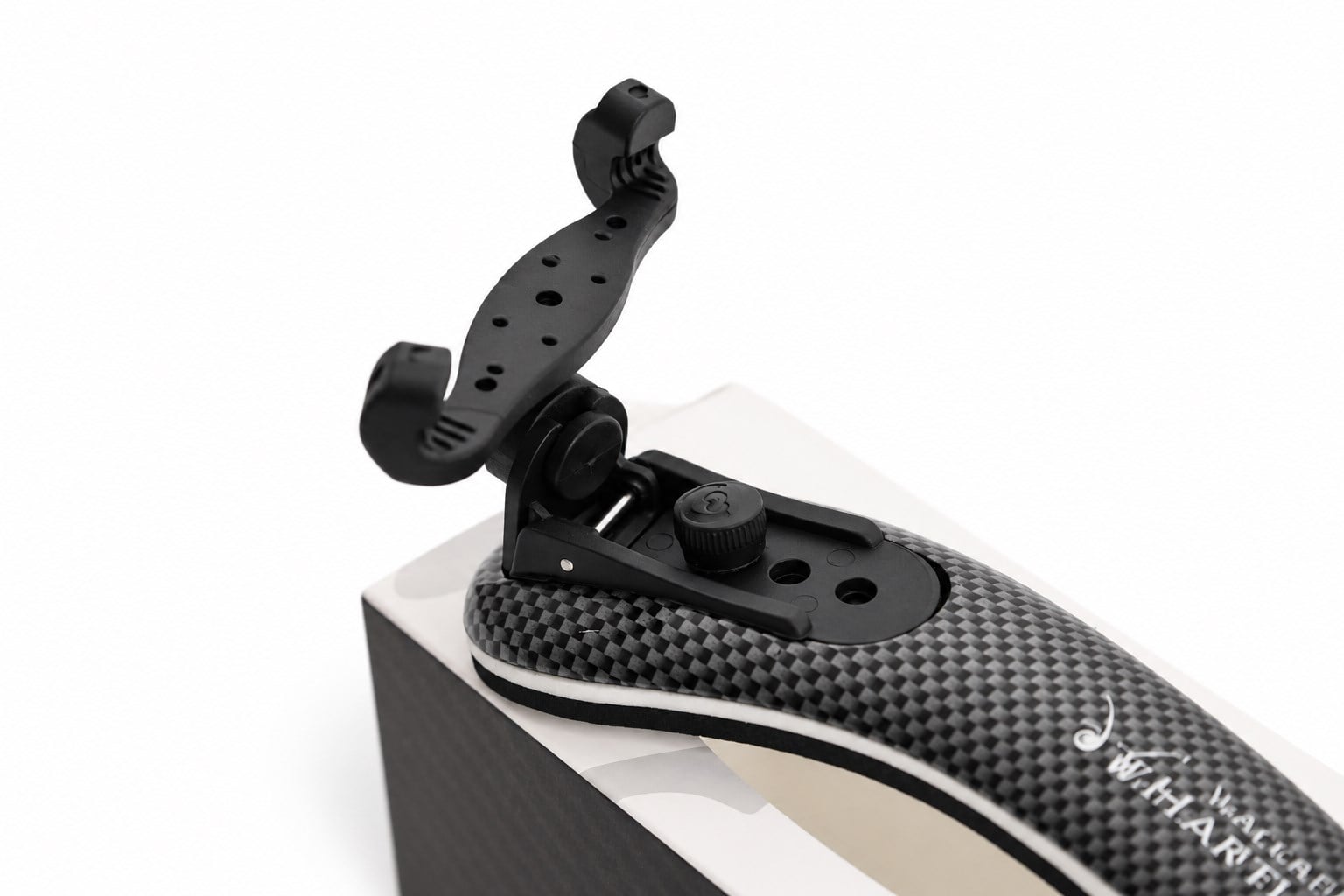 Wallace Hartley B-Series 4/4 Carbon Fiber Keman Yastığı