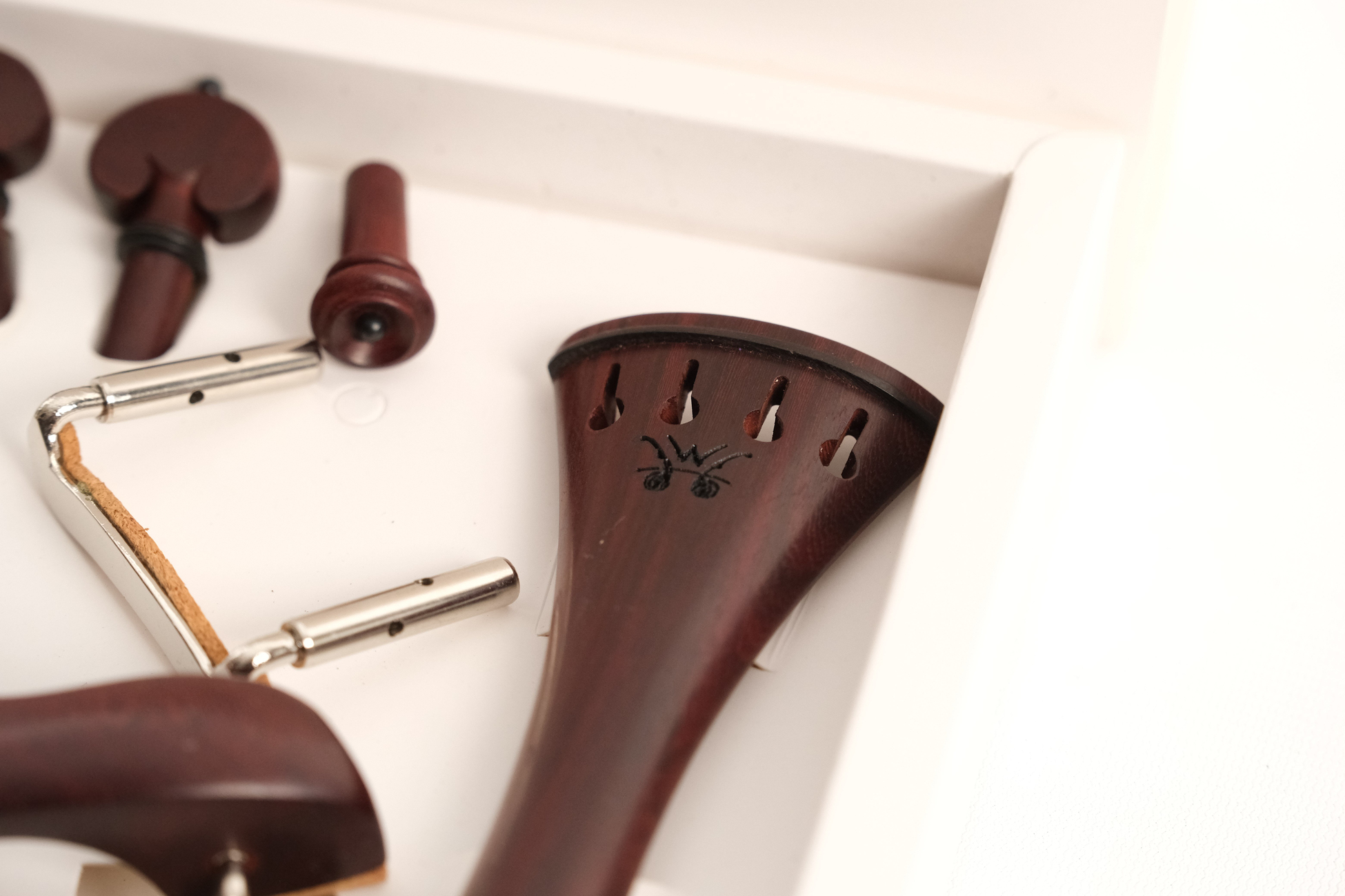 Wallace Hartley Padauk Ağacı  Aksesuar Seti S-PVH 4/4